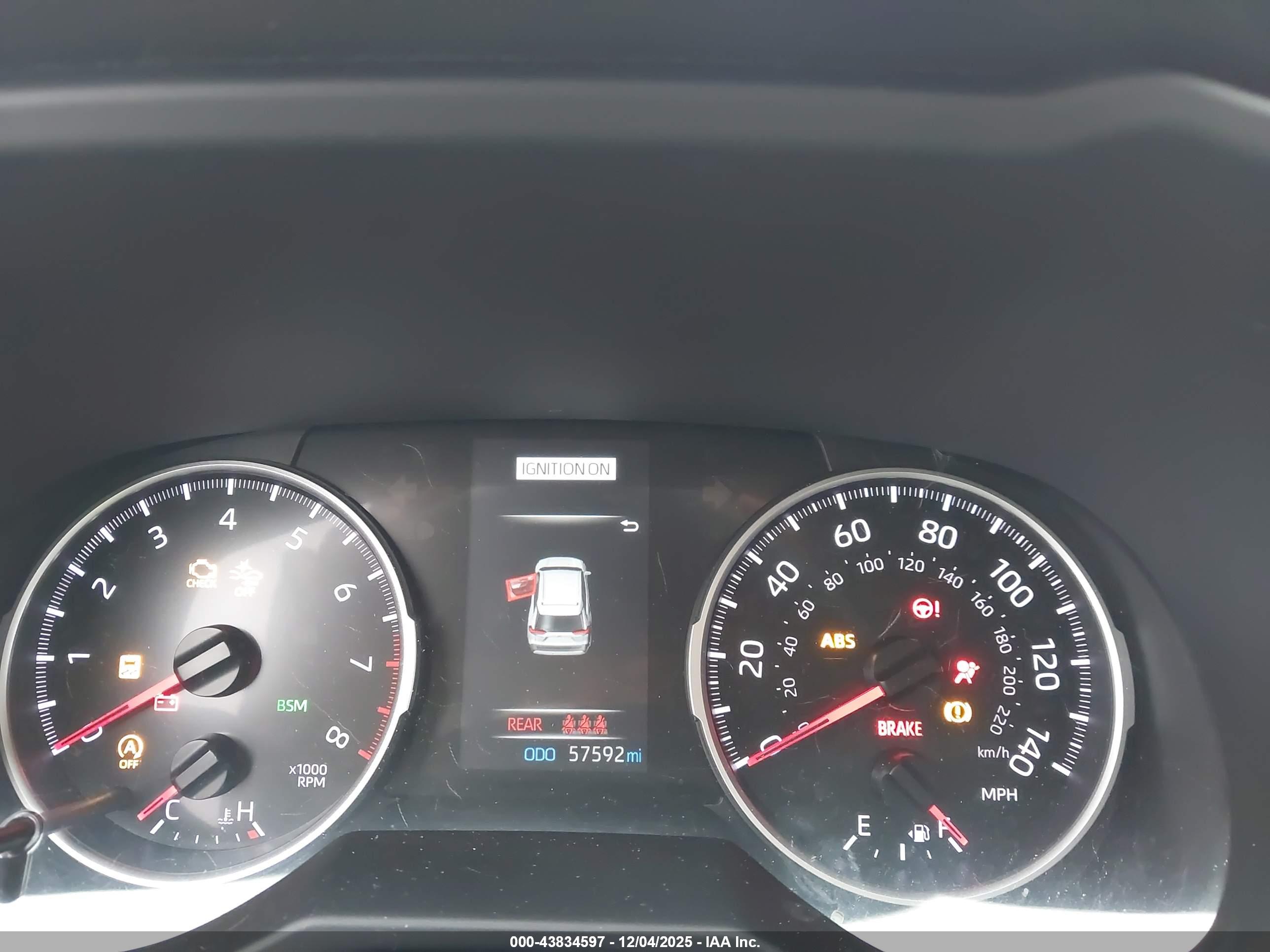 TOYOTA RAV4 image 7