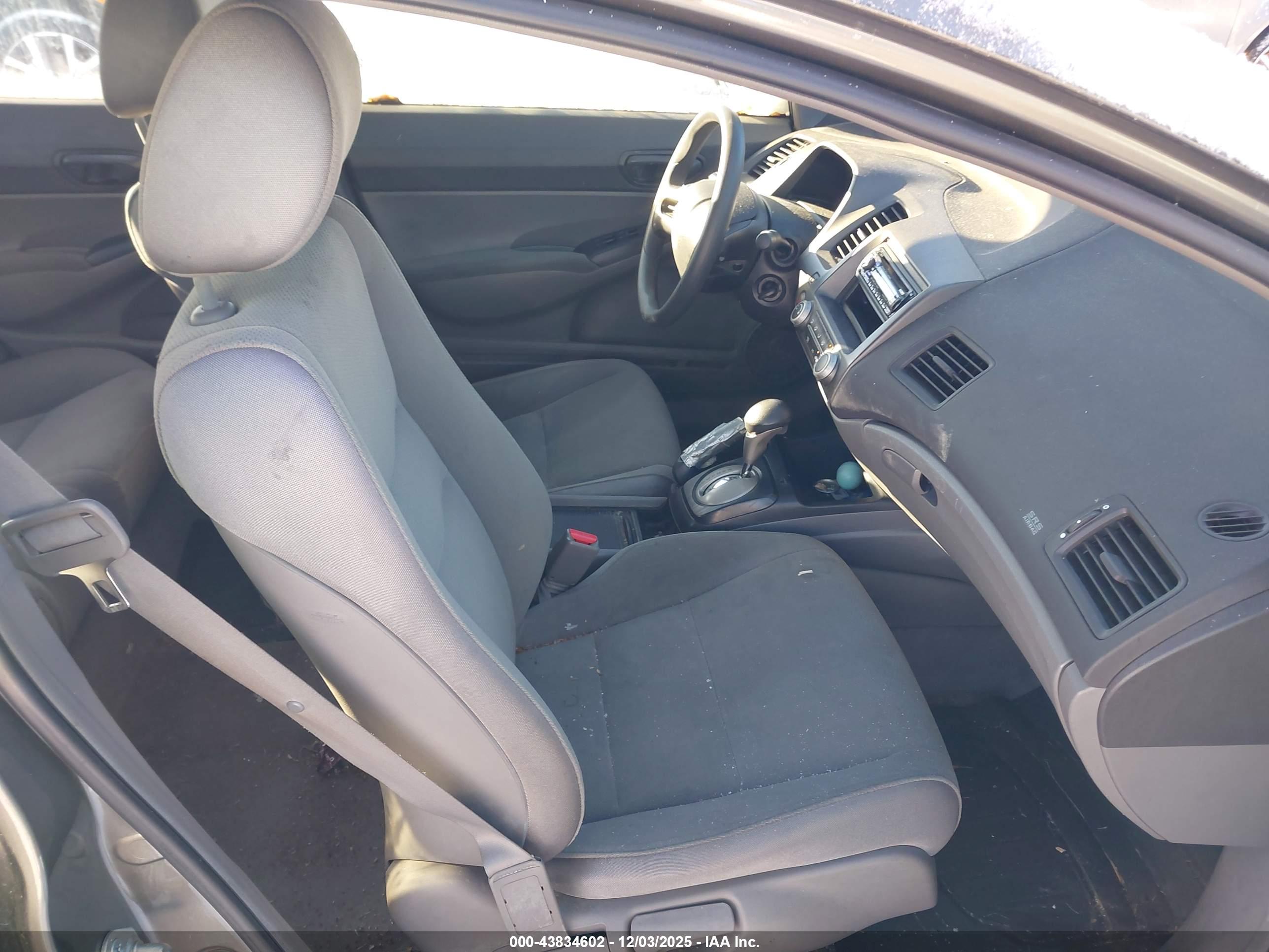 HONDA CIVIC image 5