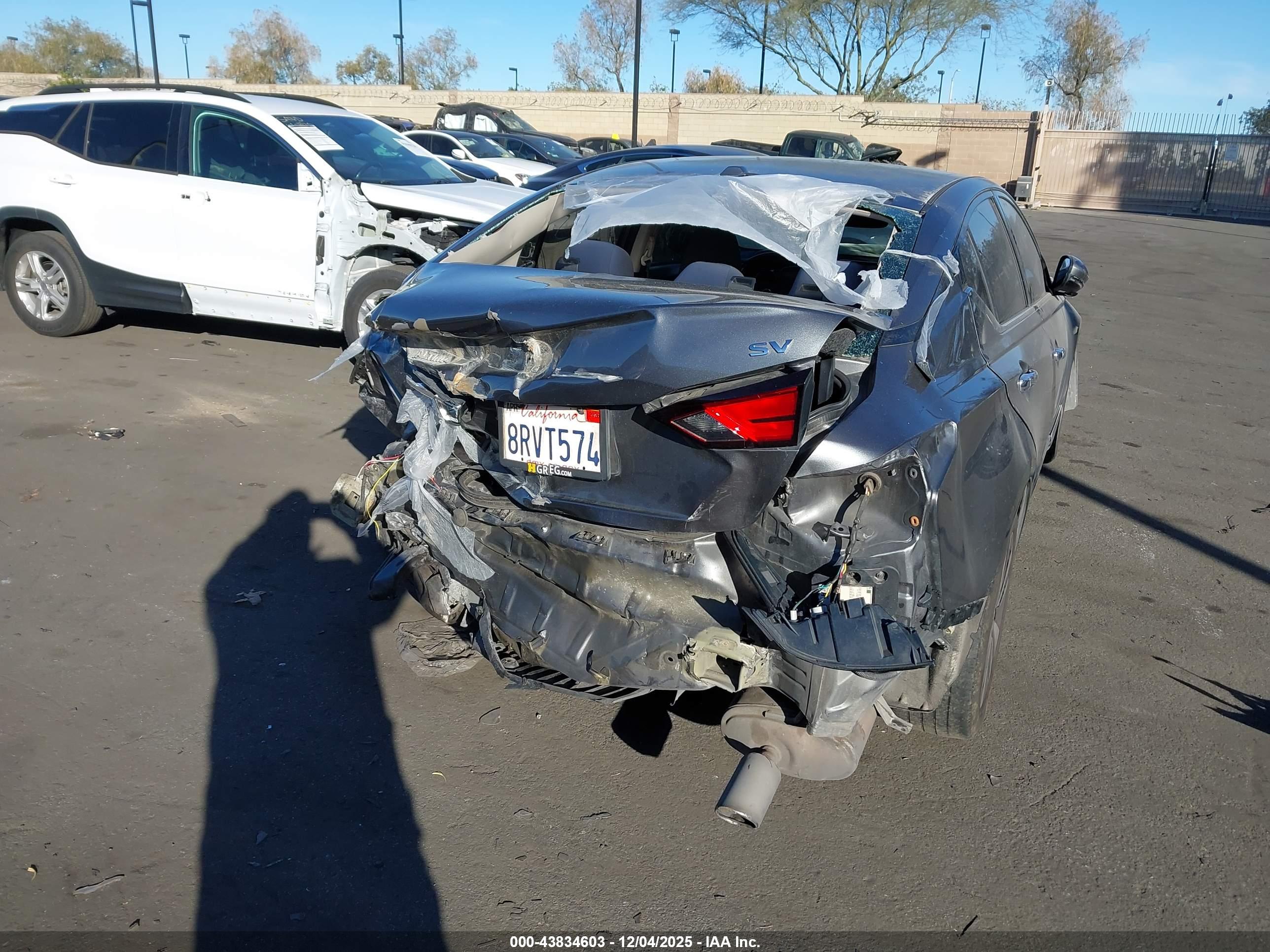 NISSAN ALTIMA image 6