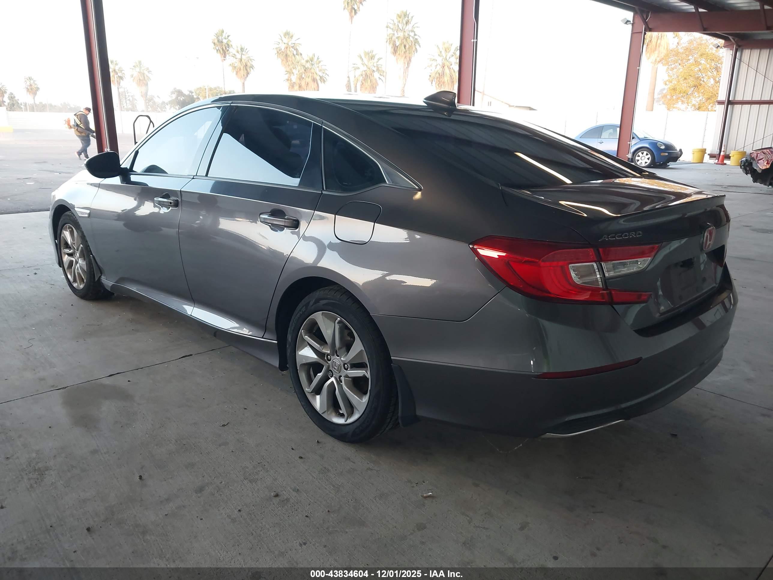 HONDA ACCORD image 3