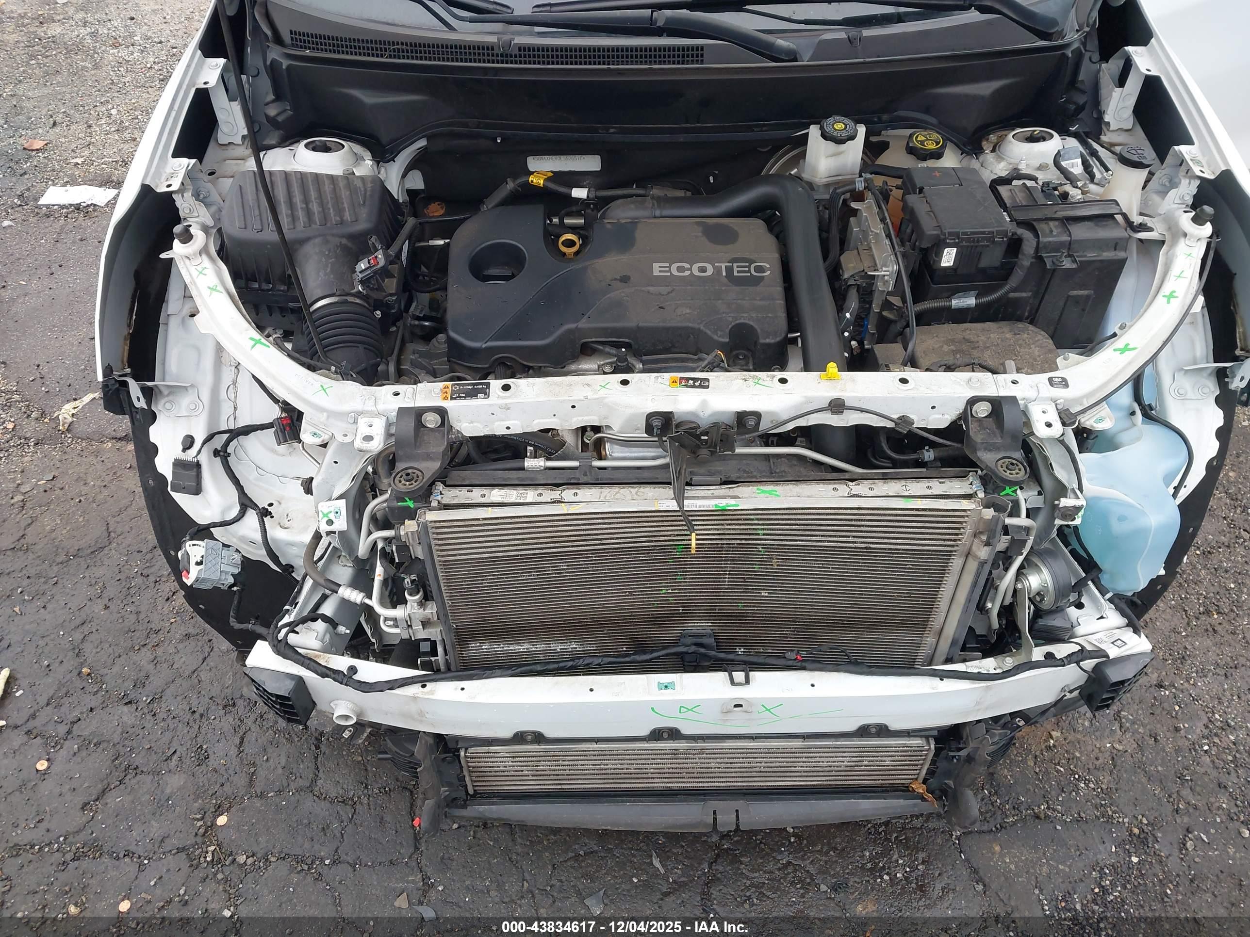 CHEVROLET EQUINOX image 10
