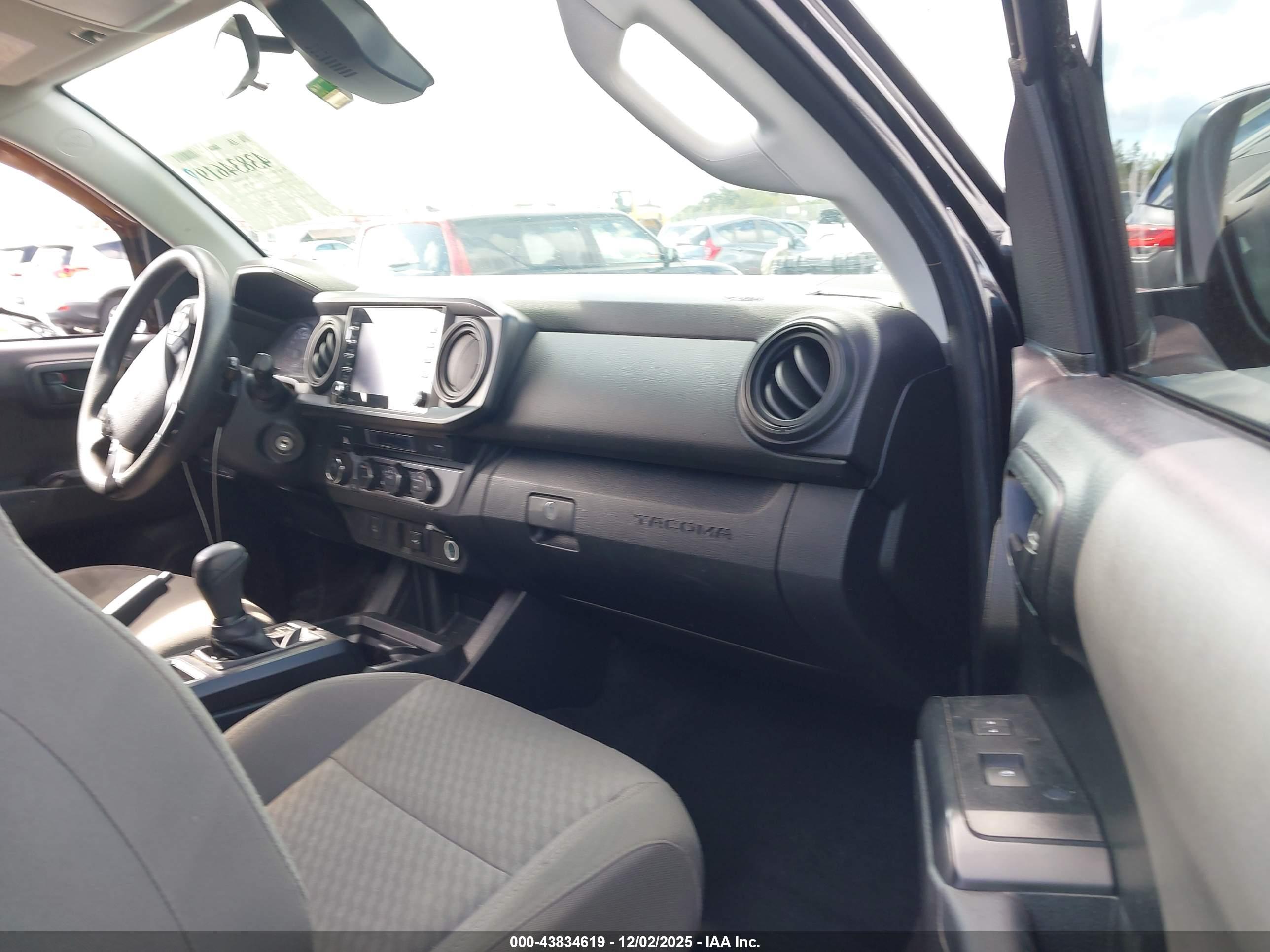 TOYOTA TACOMA image 5