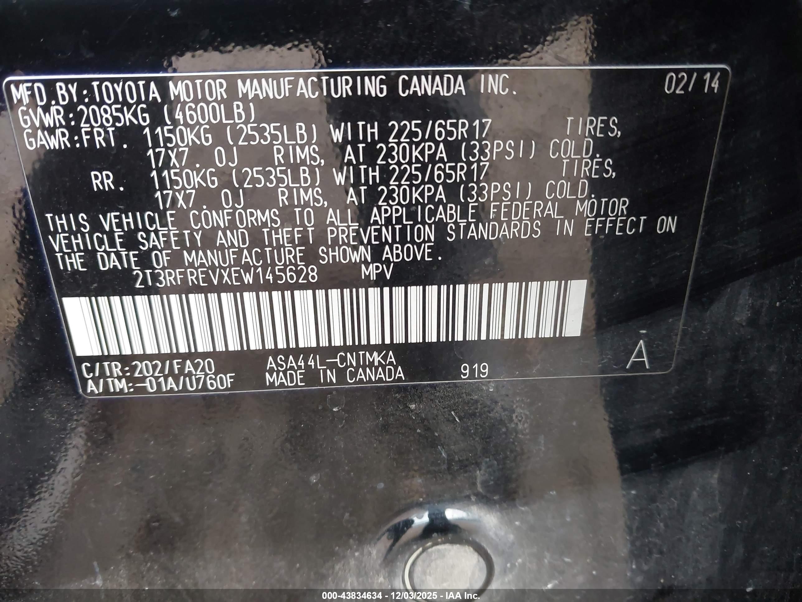 TOYOTA RAV4 image 9