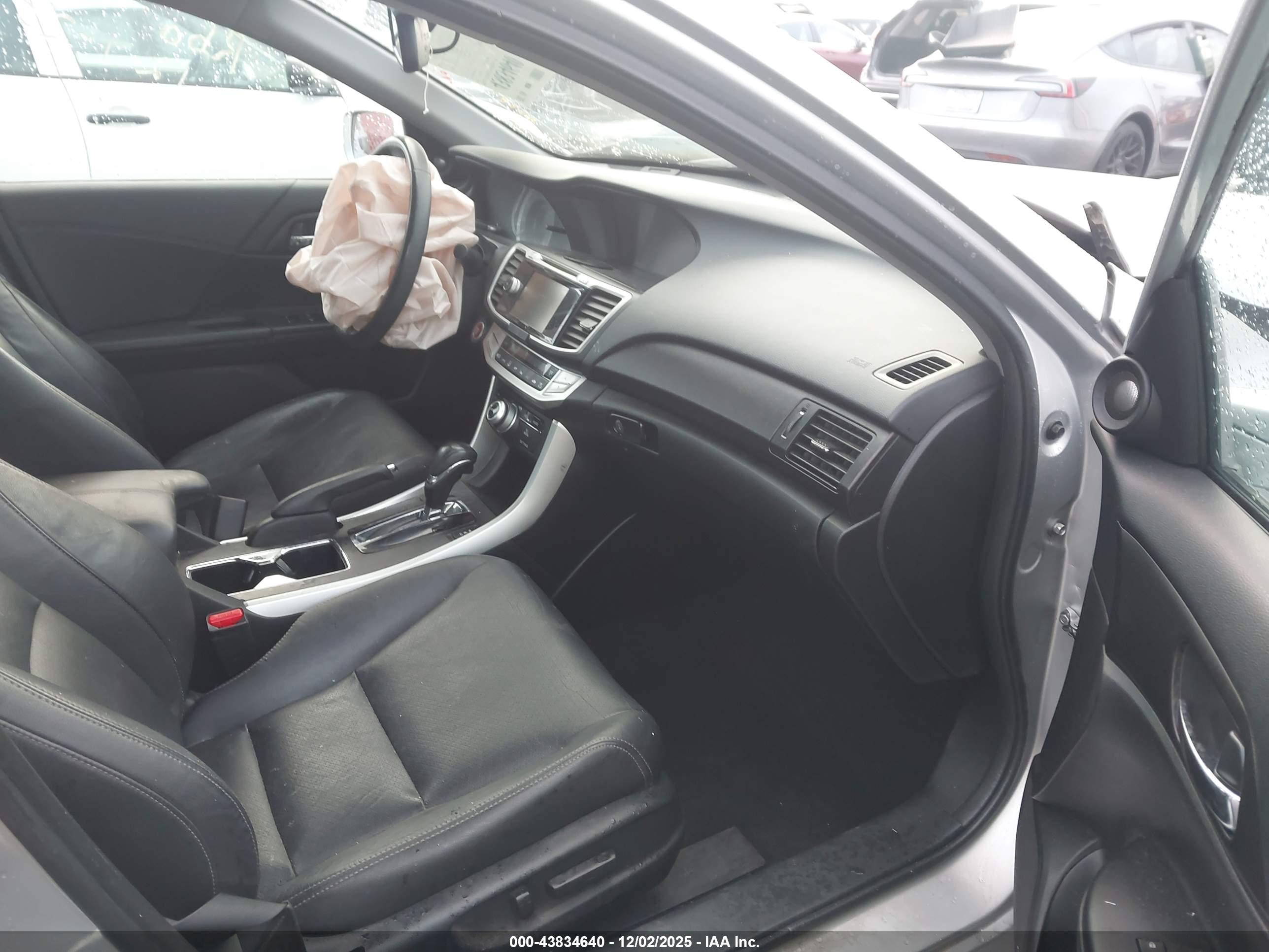 HONDA ACCORD image 5