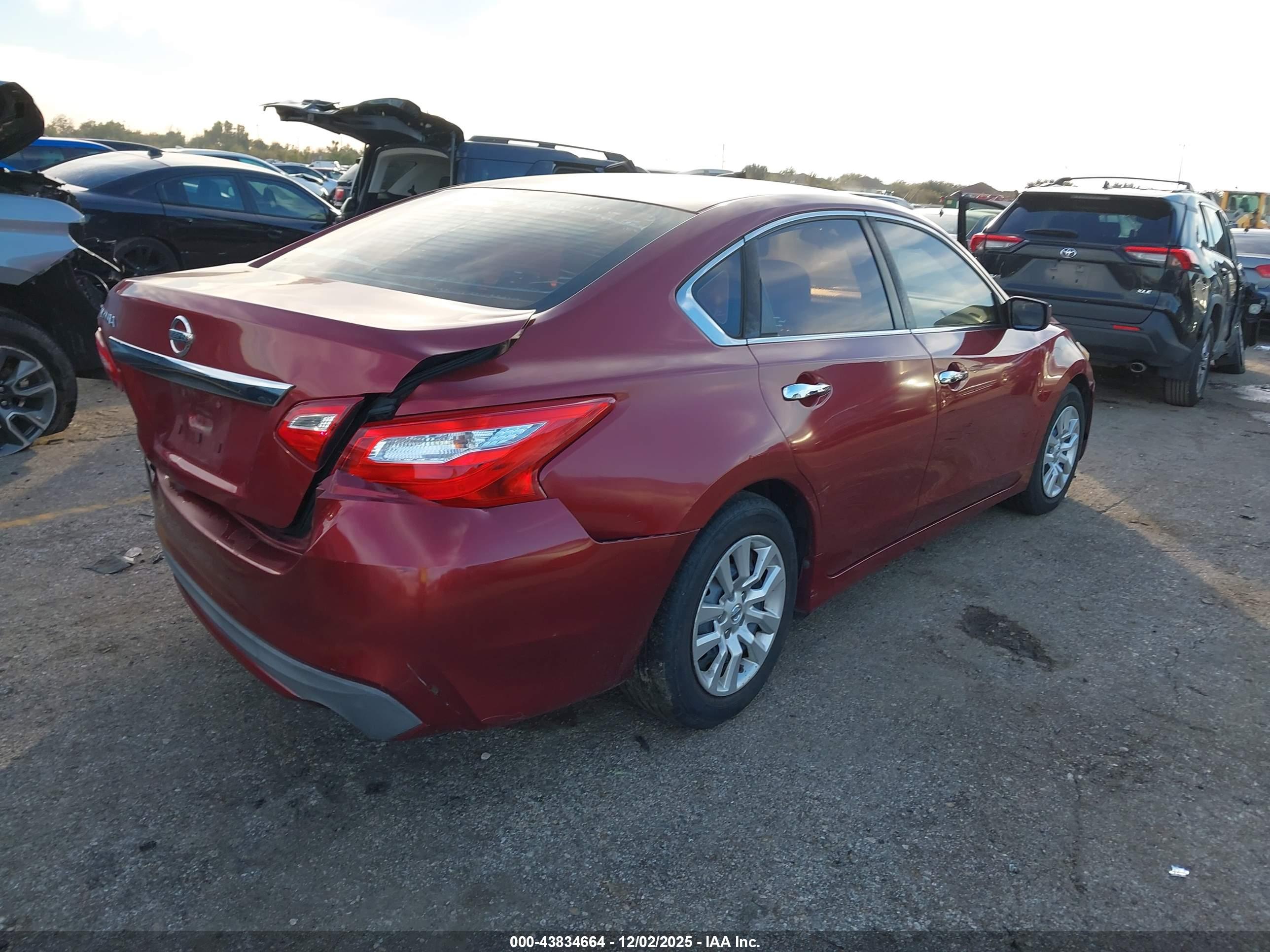 NISSAN ALTIMA image 4