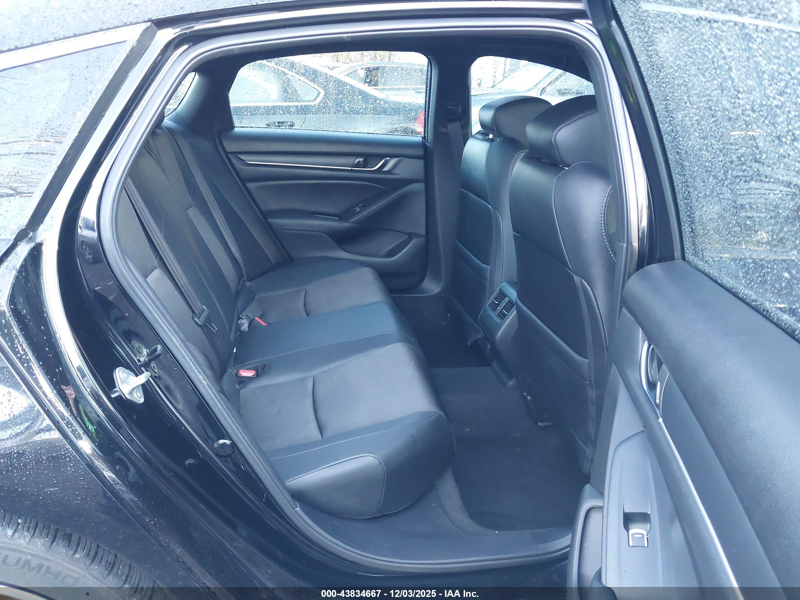 HONDA ACCORD image 8