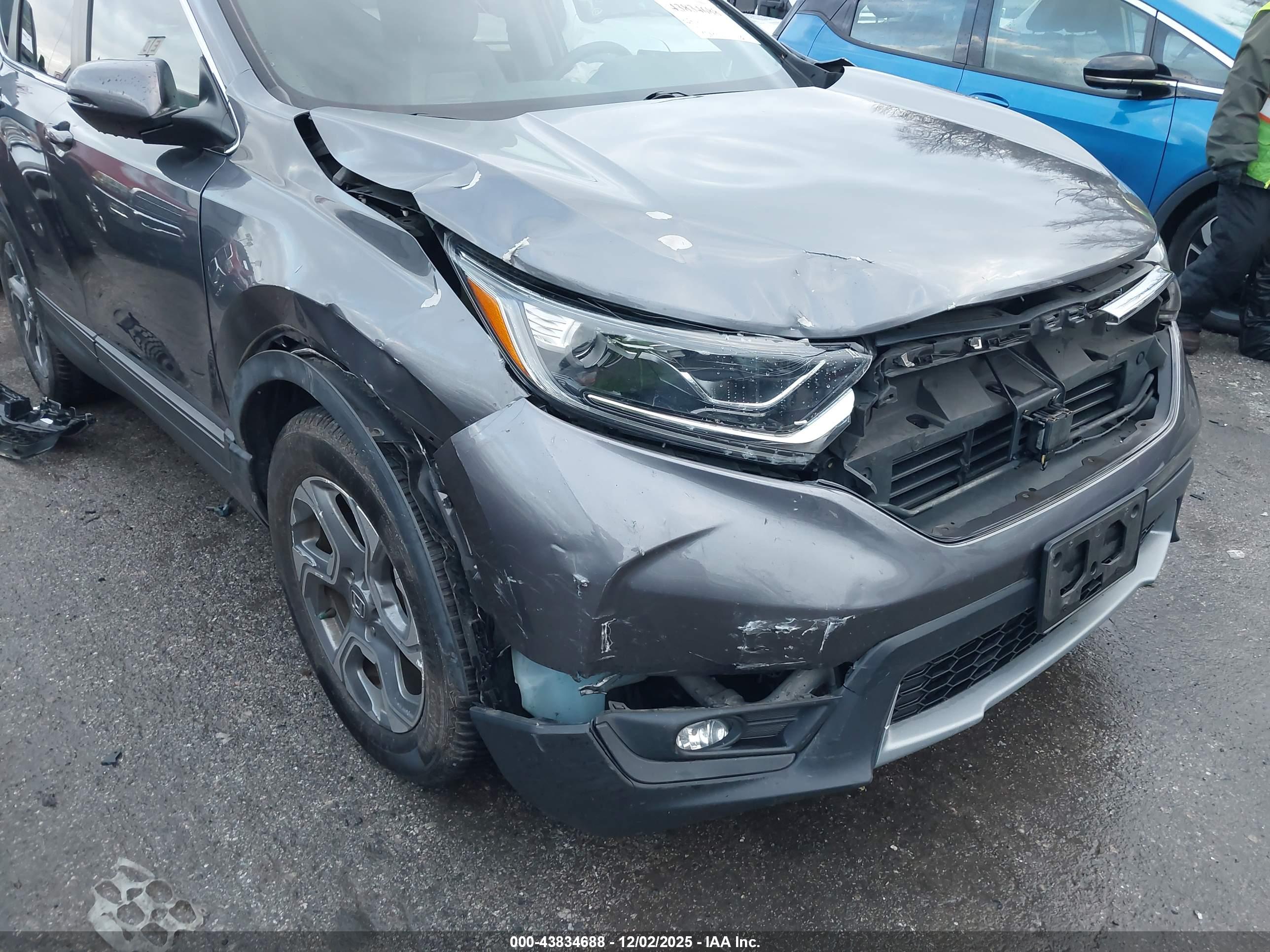 HONDA CR-V image 6