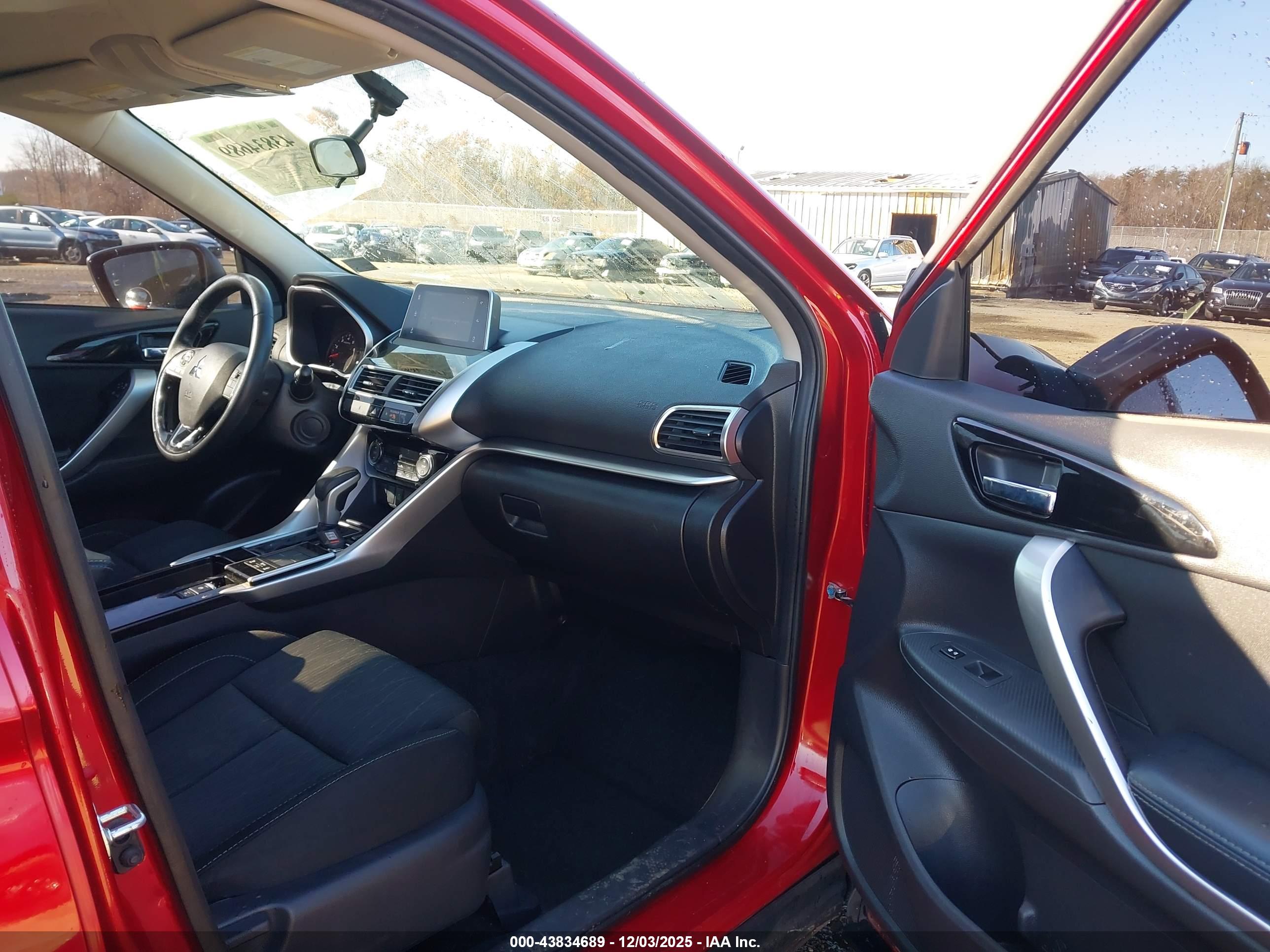 MITSUBISHI ECLIPSE image 5
