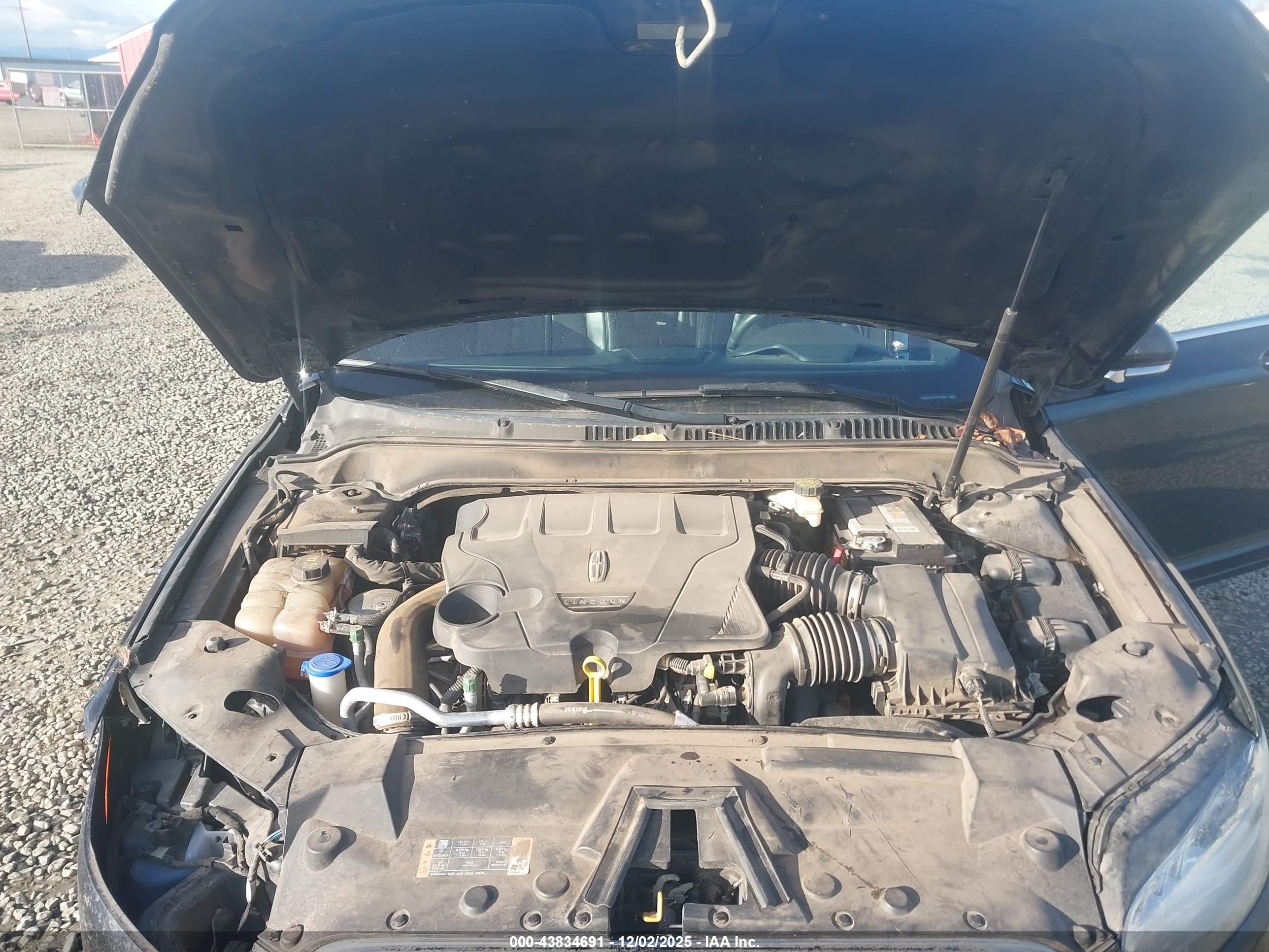 LINCOLN MKZ image 10