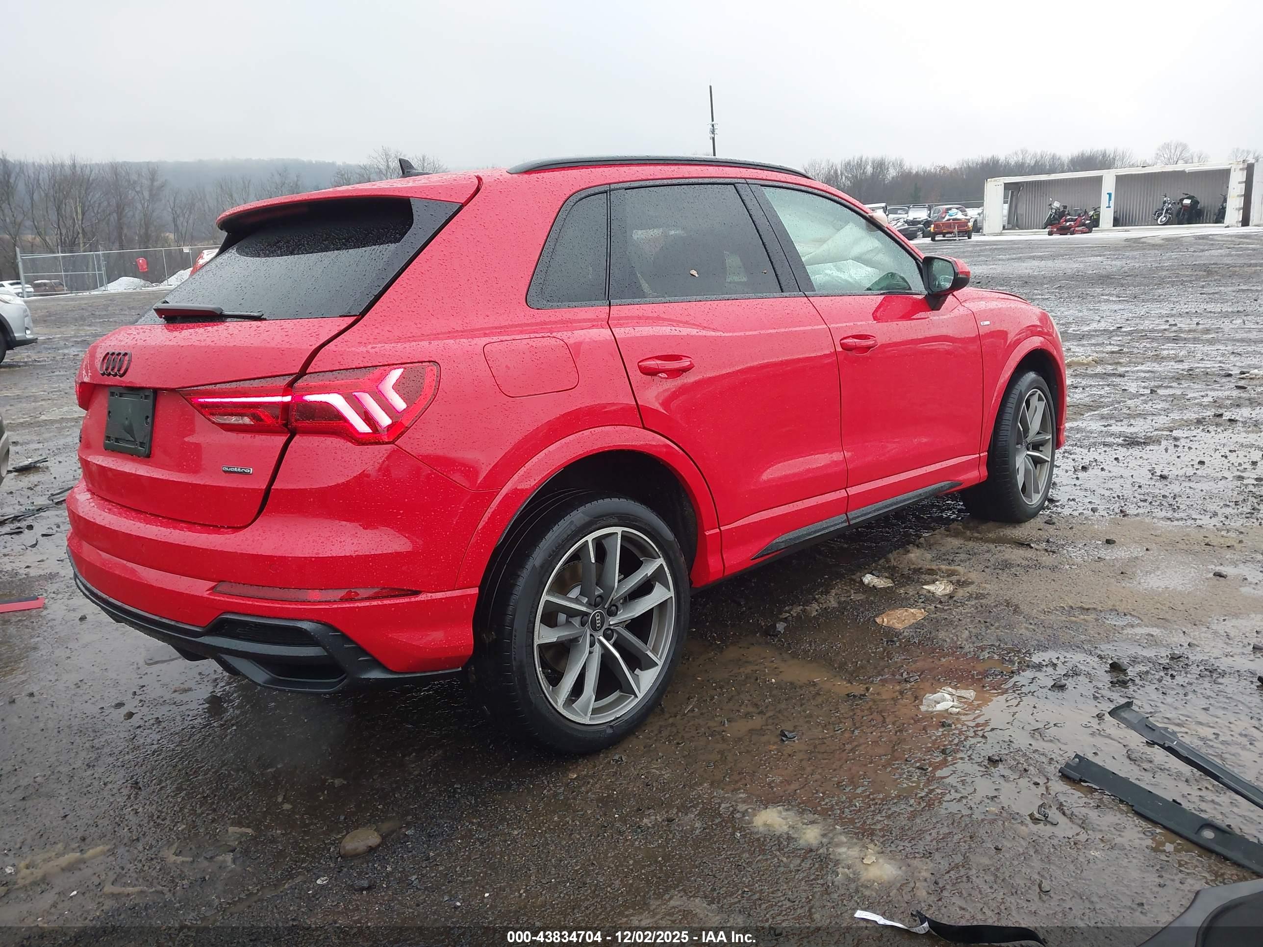 AUDI Q3 image 4