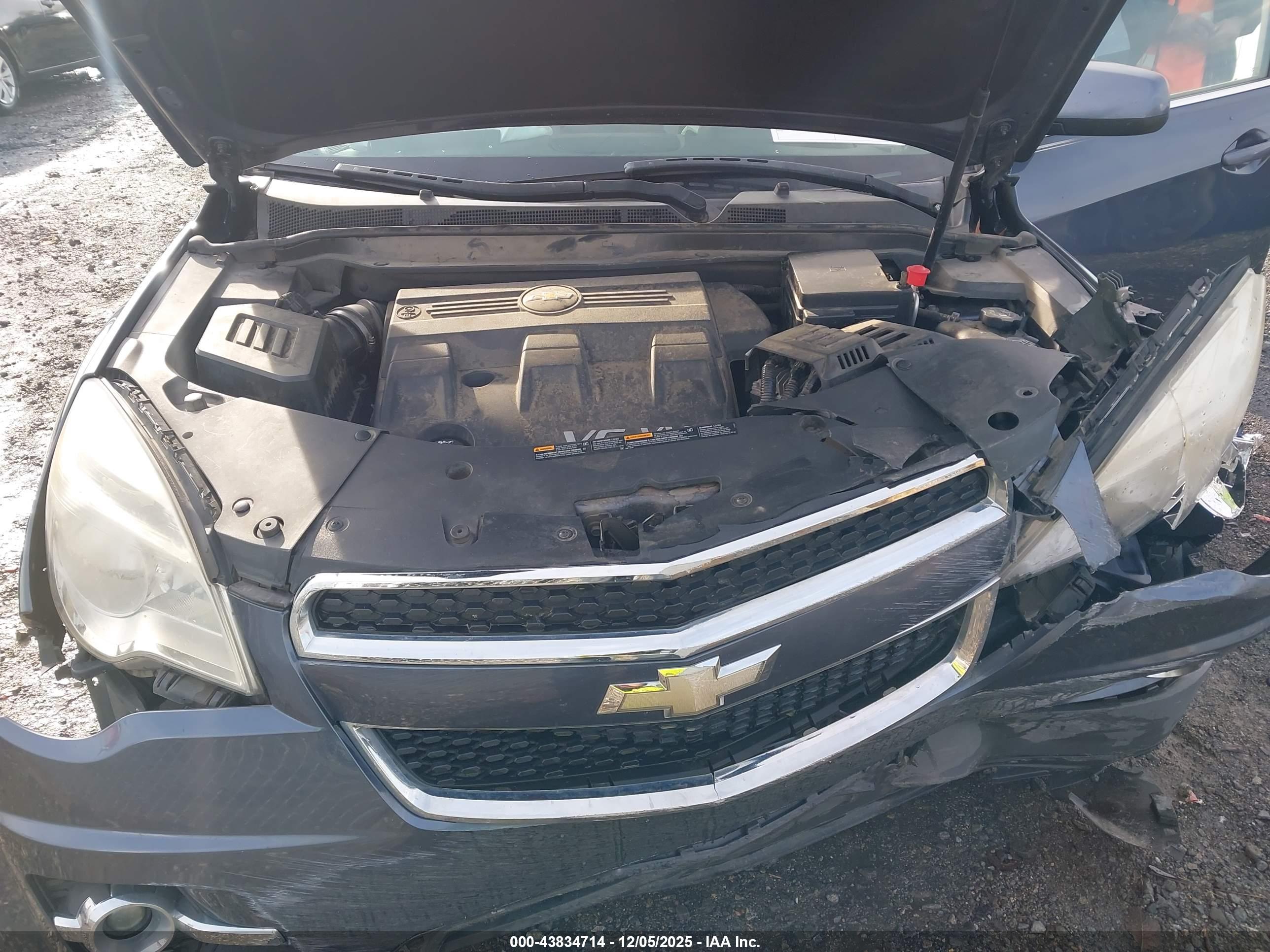 CHEVROLET EQUINOX image 10