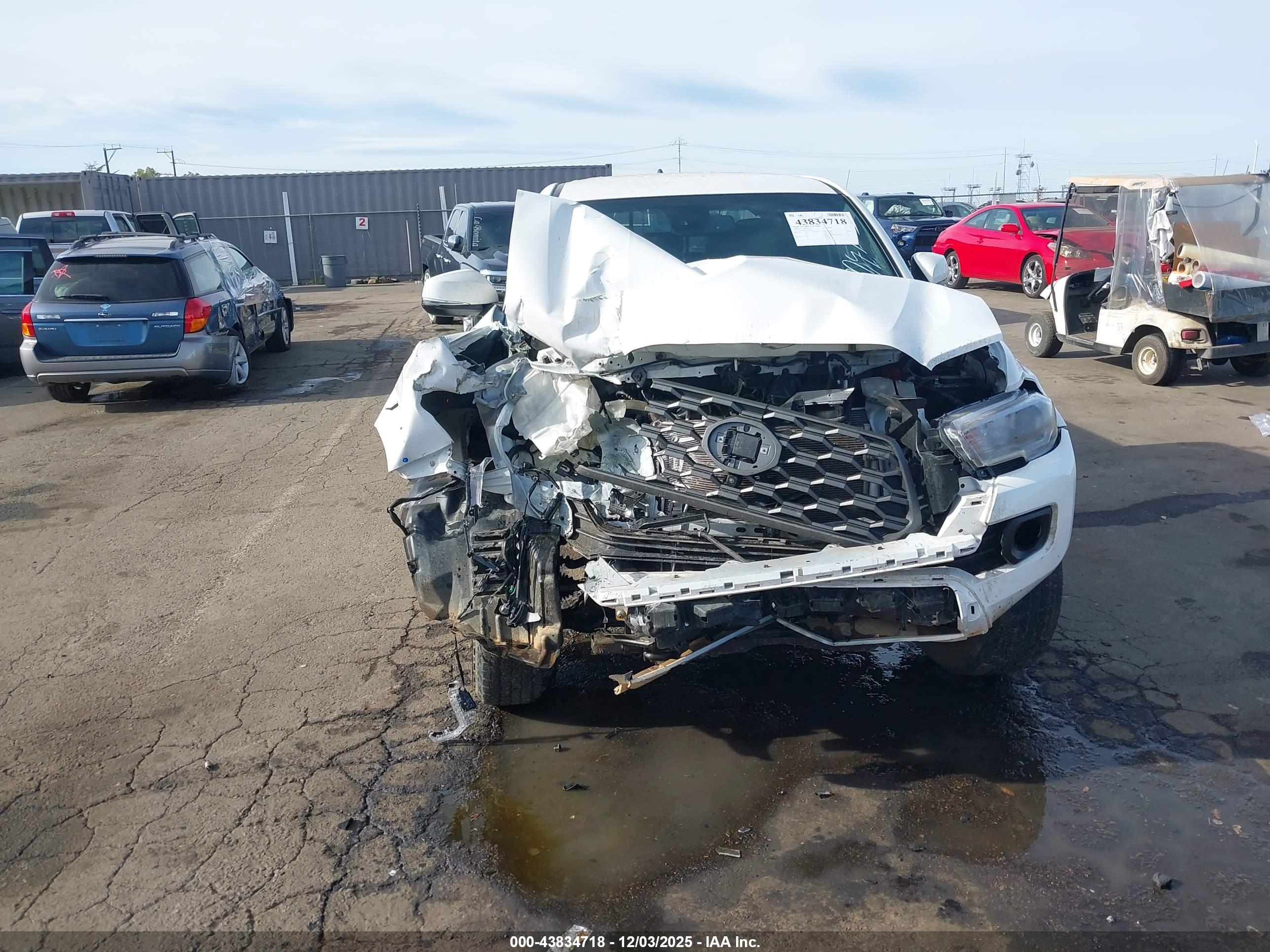 TOYOTA TACOMA image 6