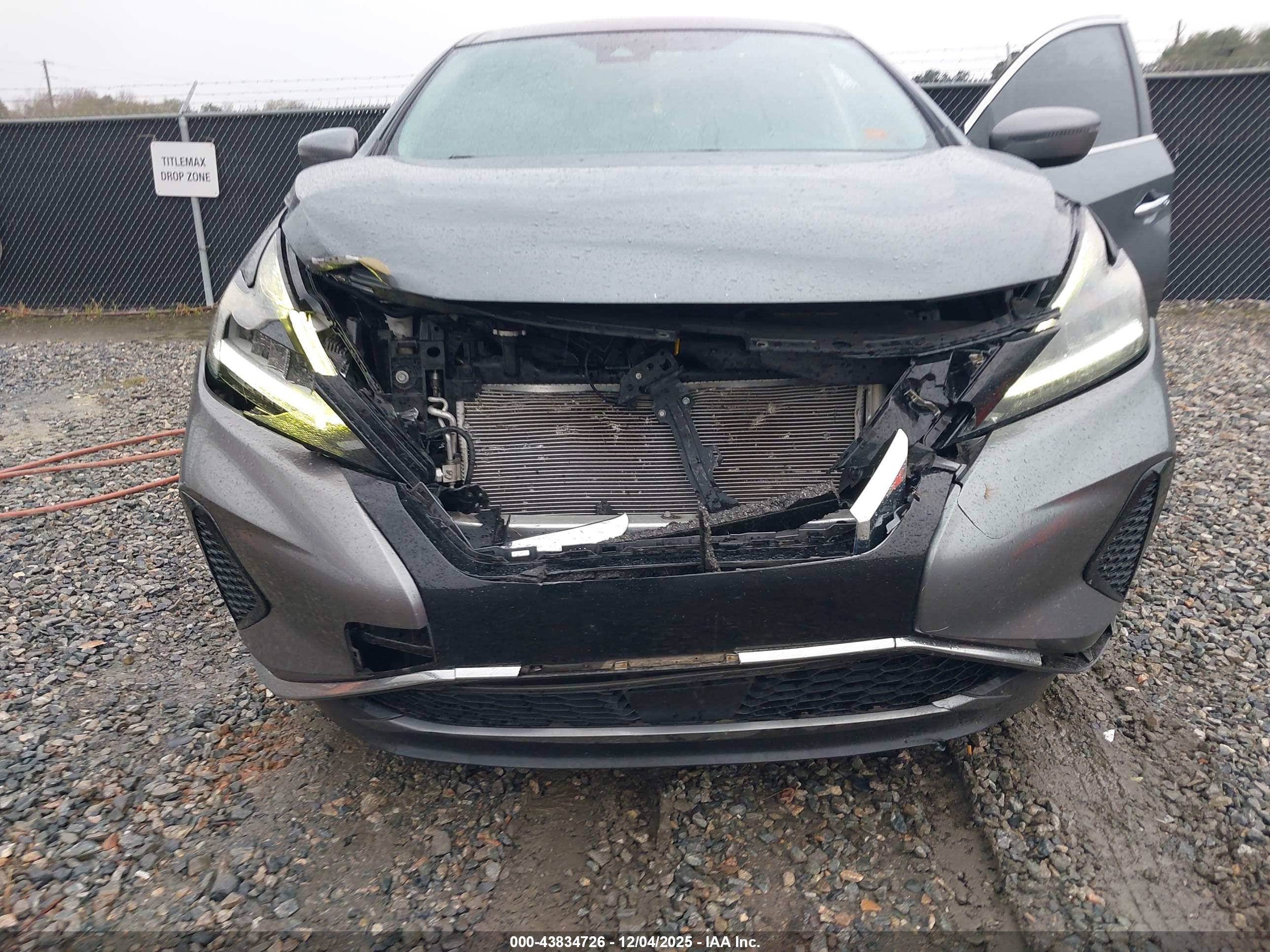 NISSAN MURANO image 6