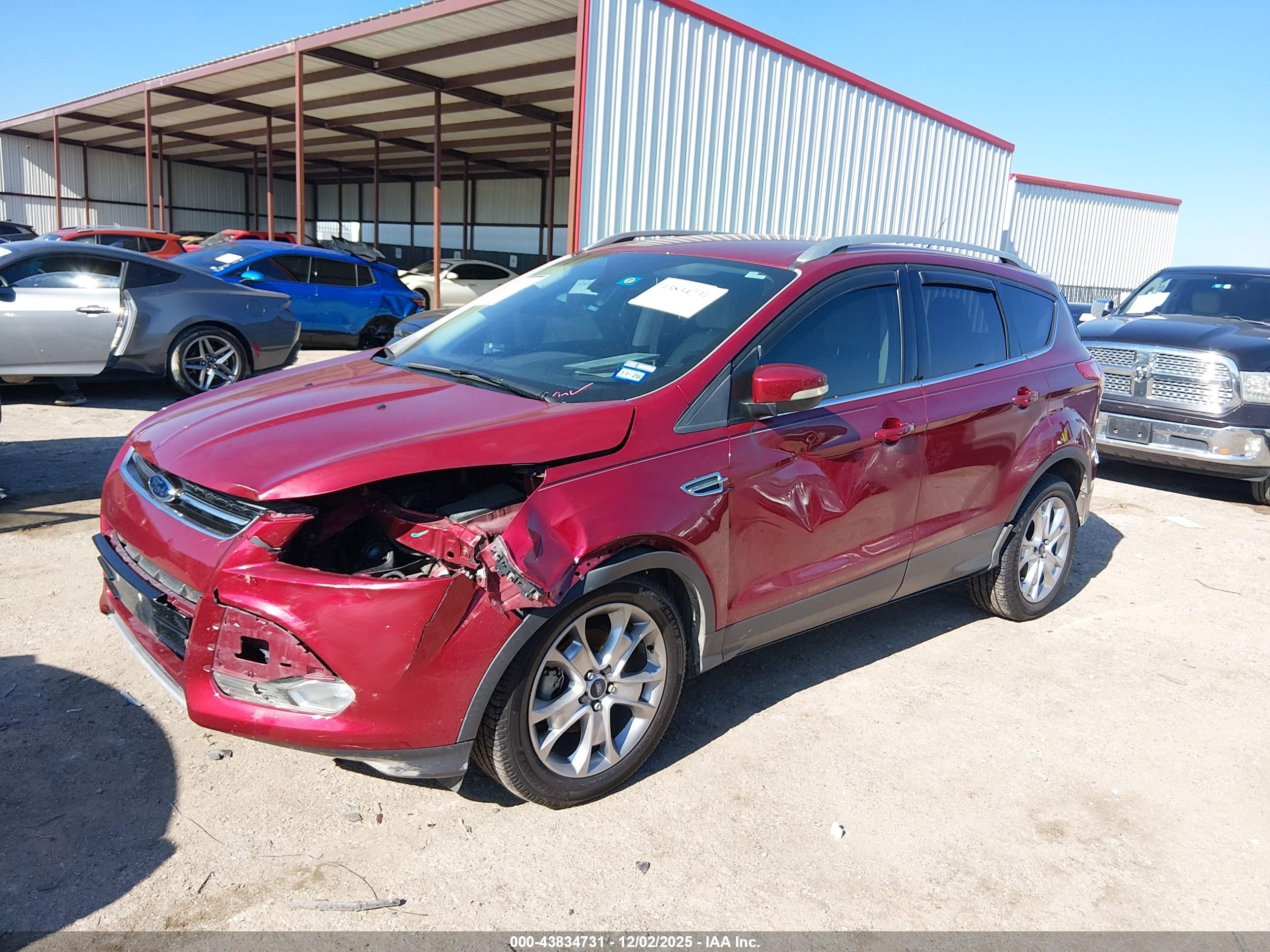 FORD ESCAPE image 2