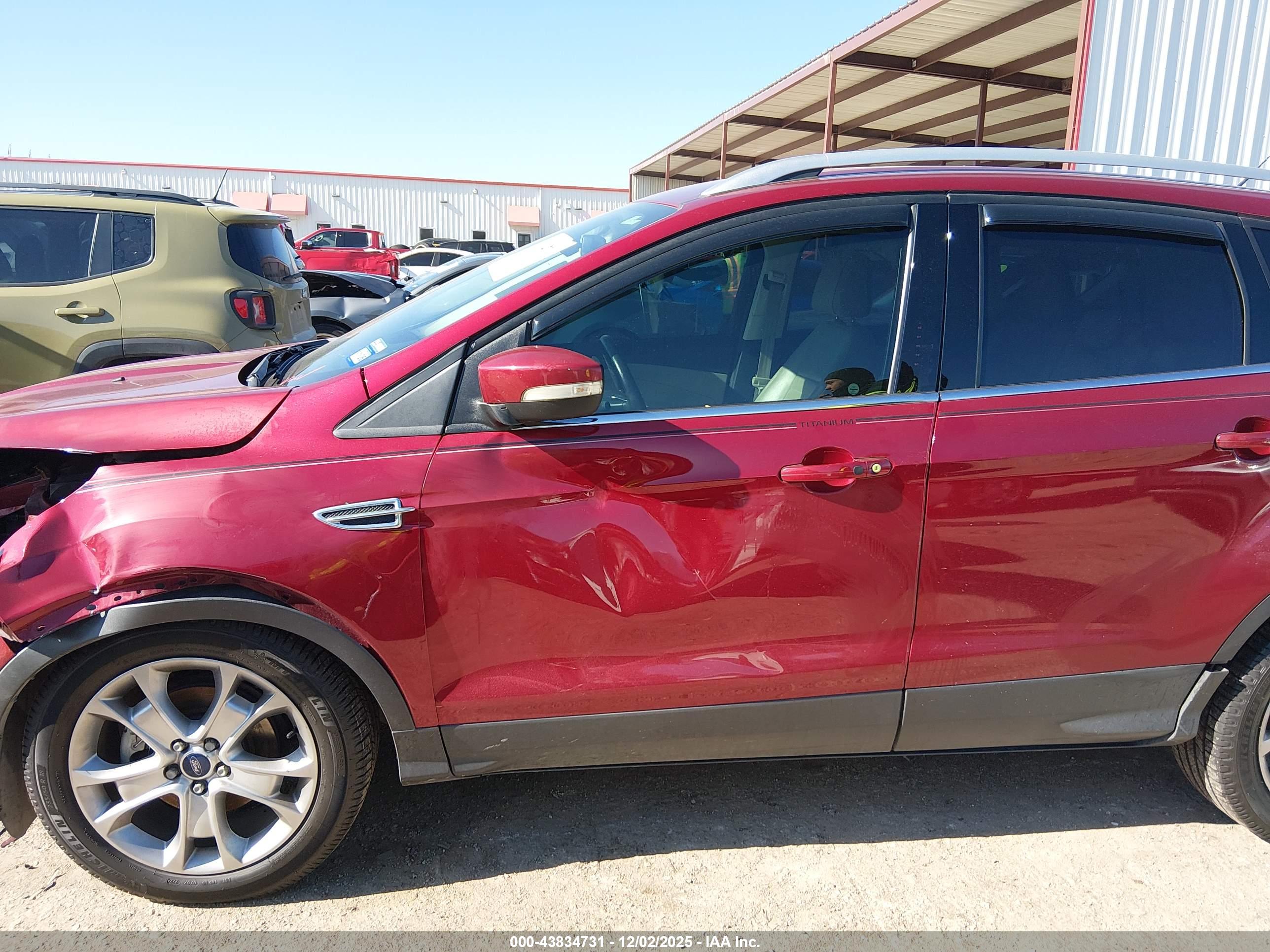FORD ESCAPE image 6