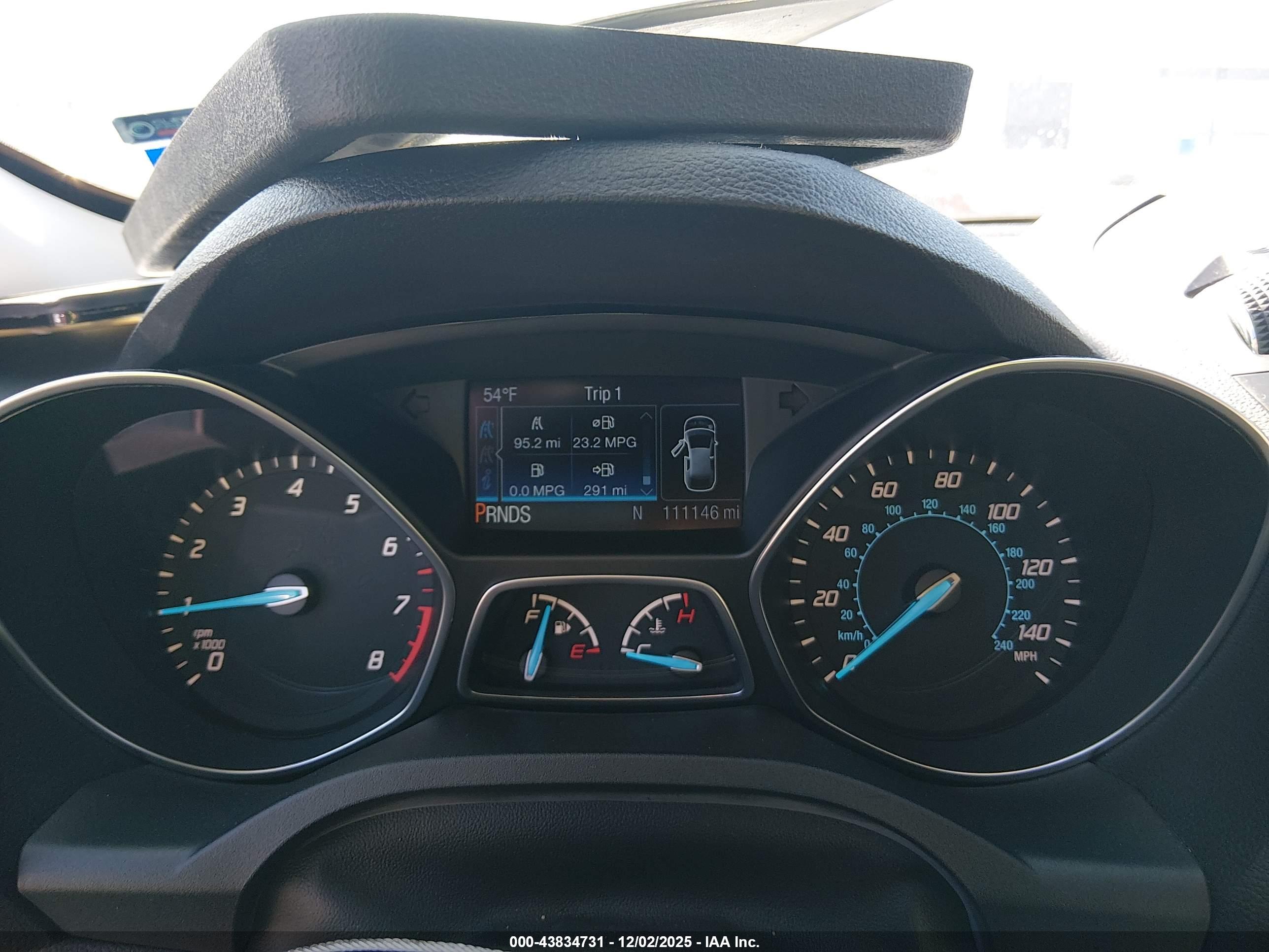 FORD ESCAPE image 7