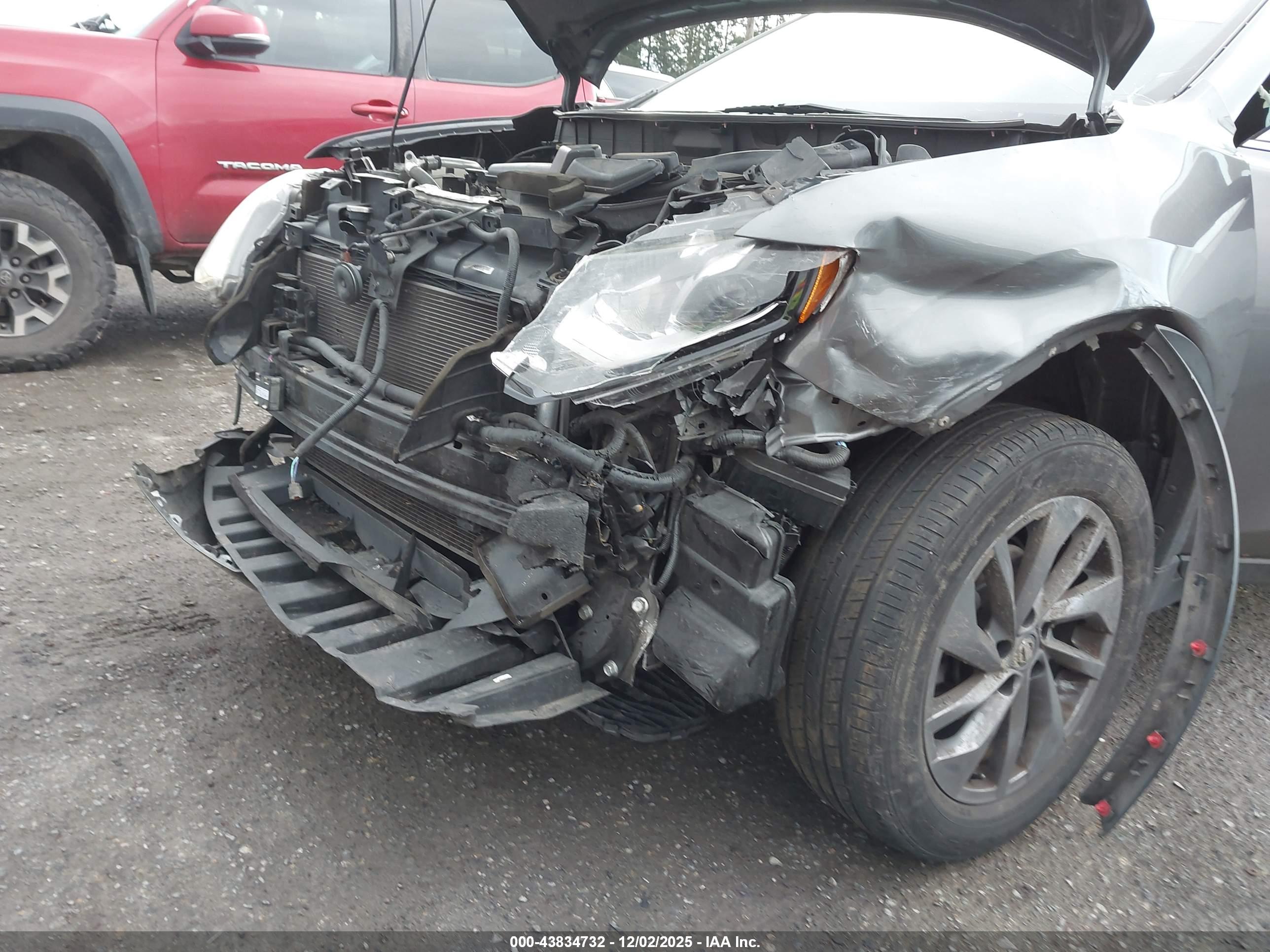NISSAN ROGUE image 6