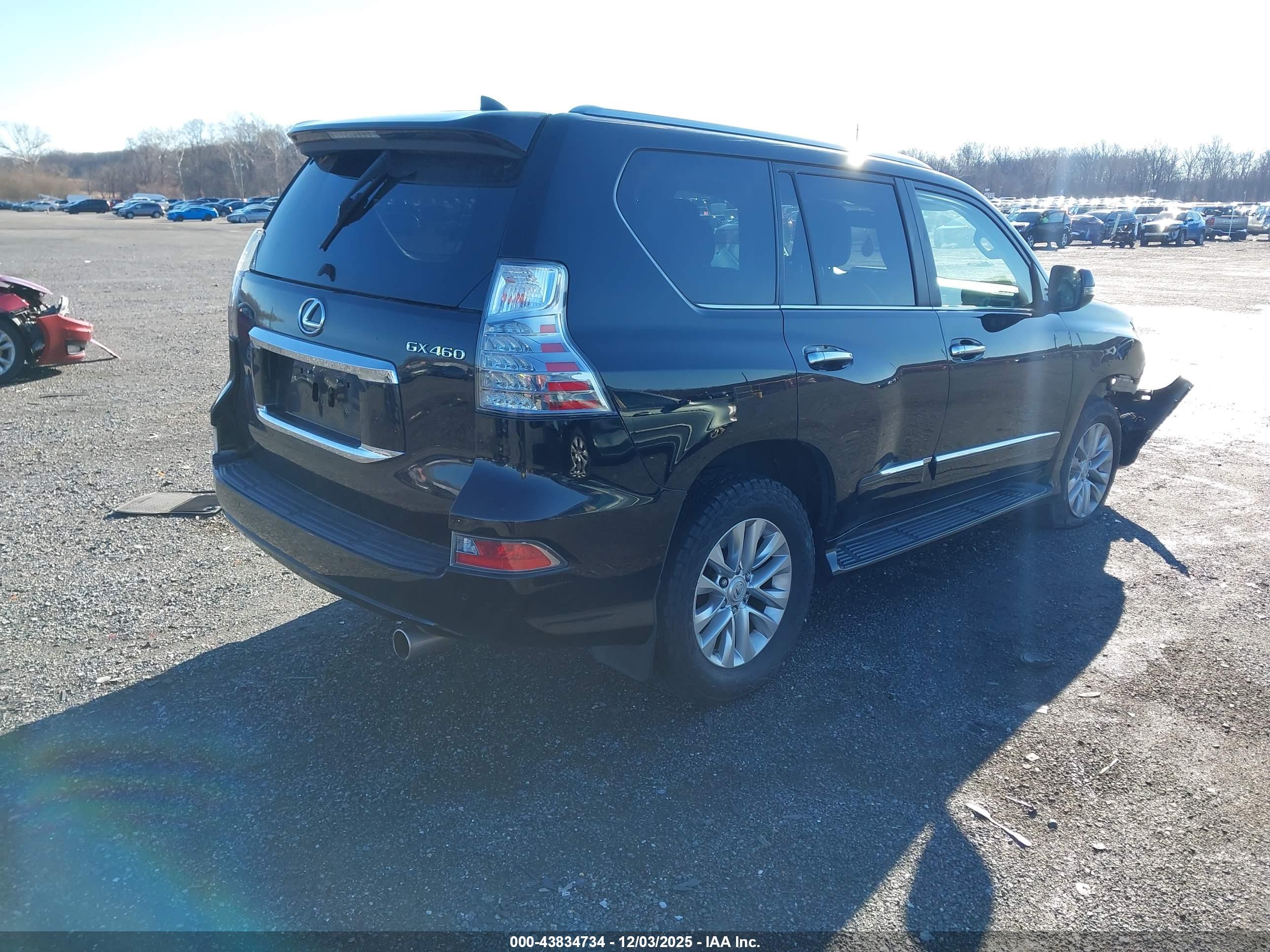 LEXUS GX image 4