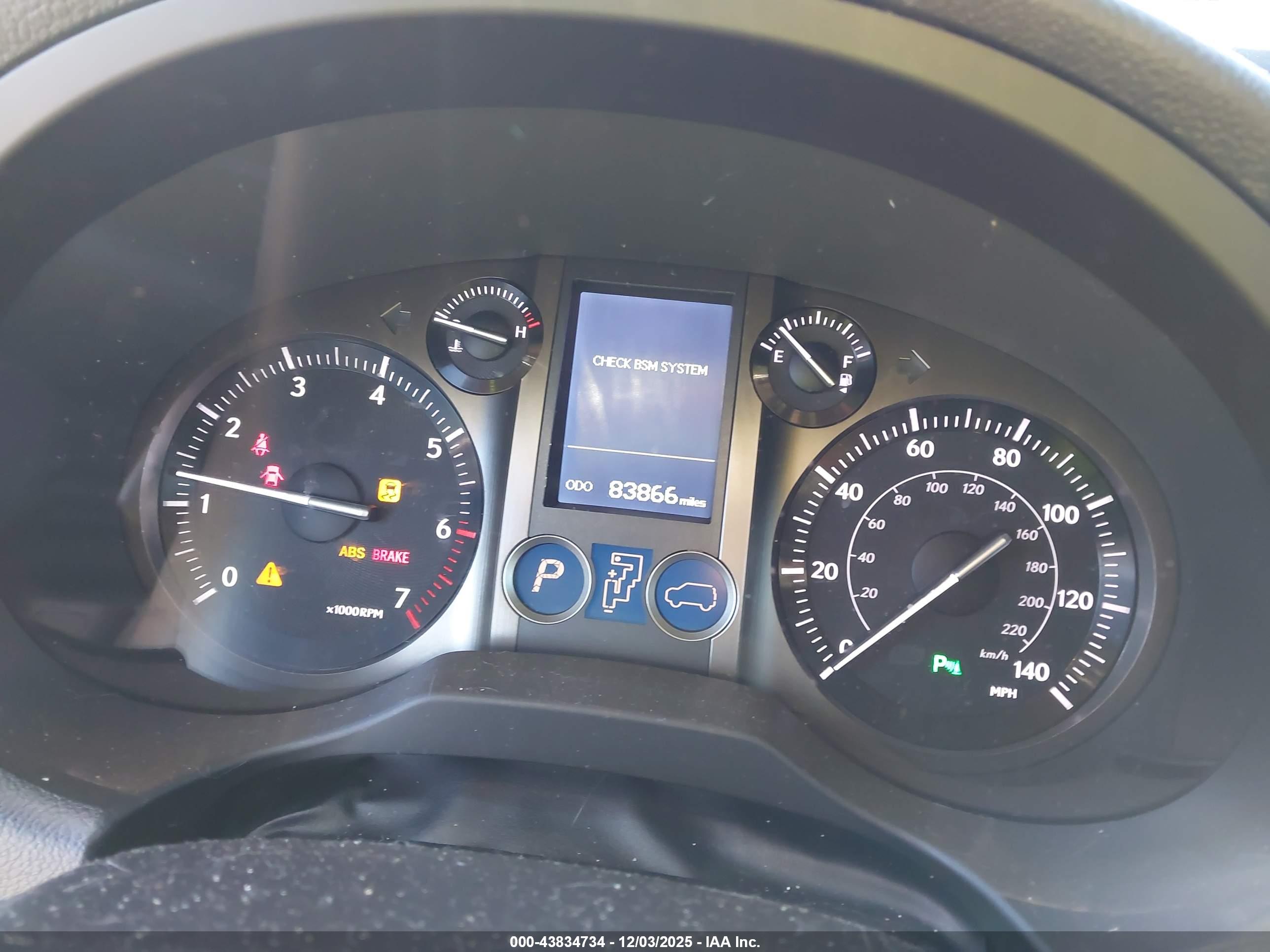 LEXUS GX image 7