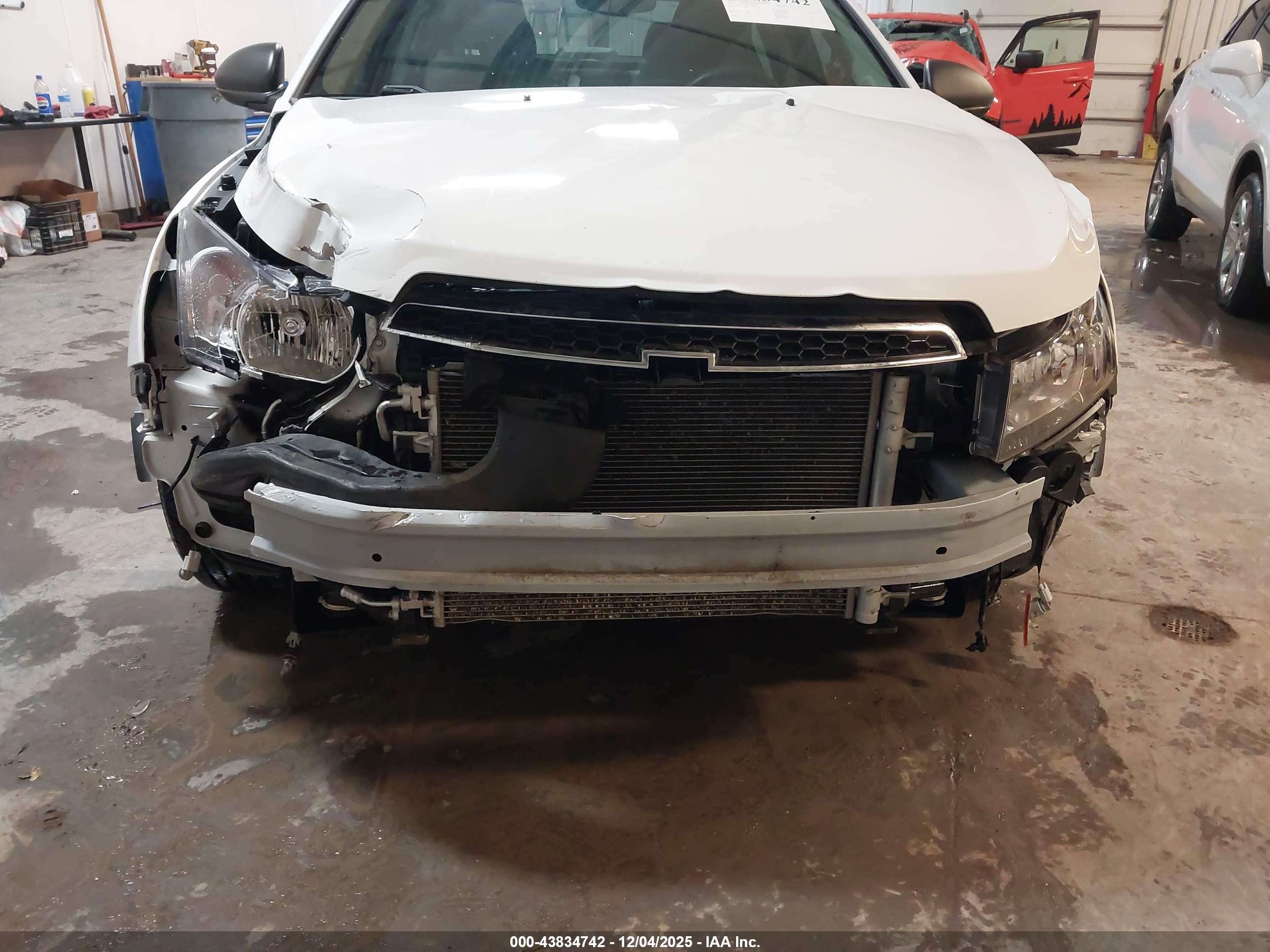 CHEVROLET CRUZE image 6