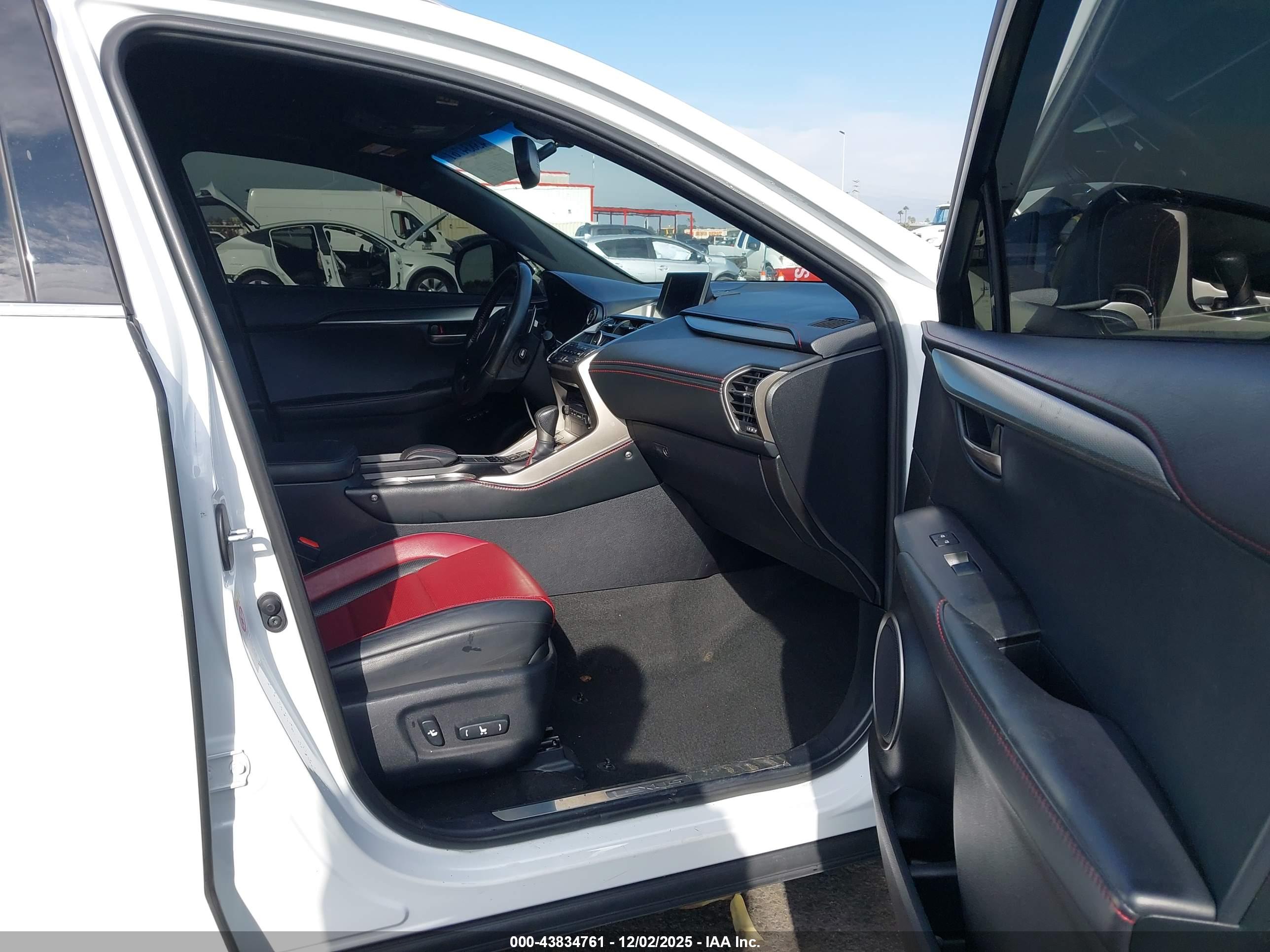 LEXUS NX image 5