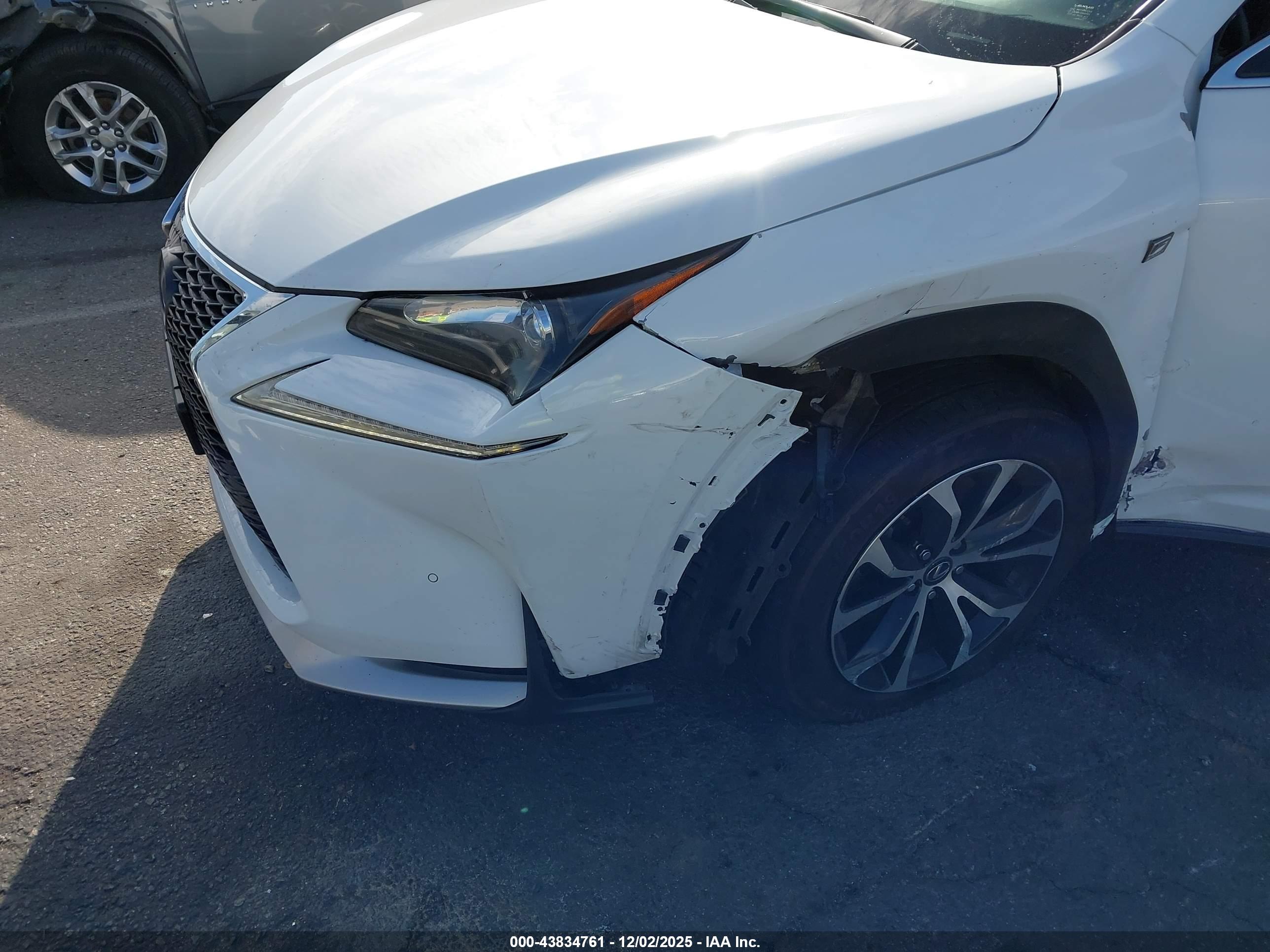 LEXUS NX image 6