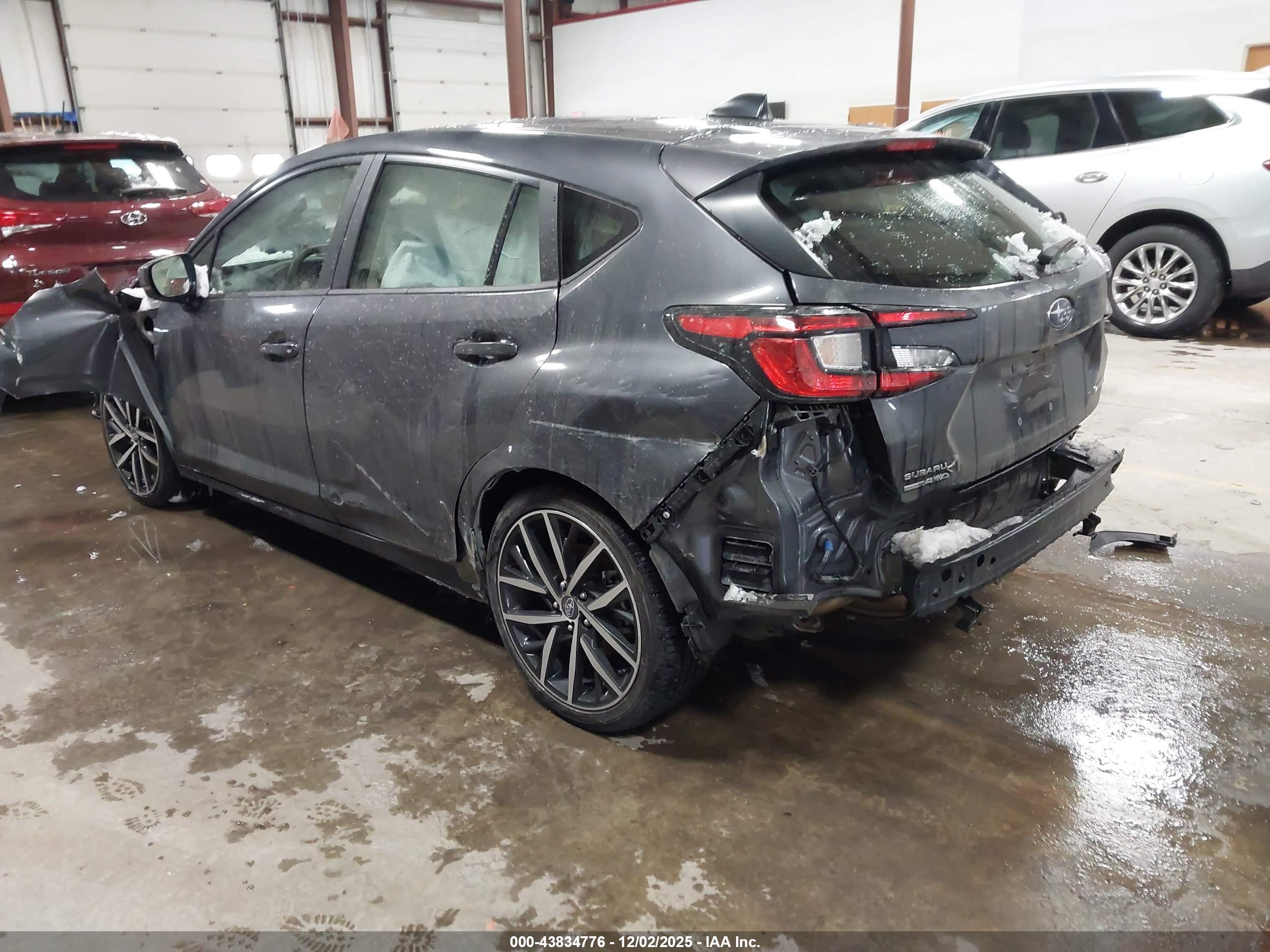SUBARU IMPREZA image 3