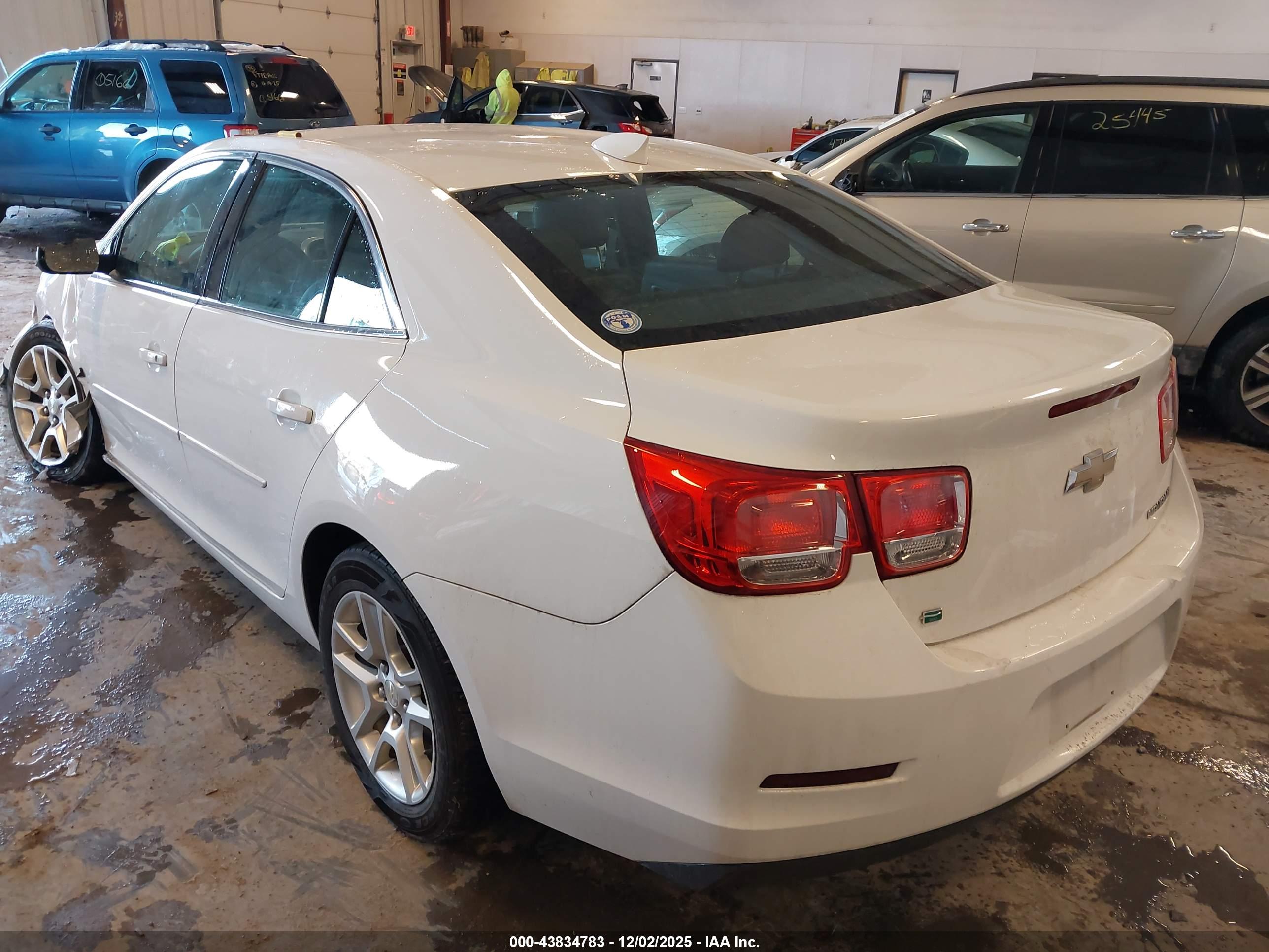 CHEVROLET MALIBU image 3