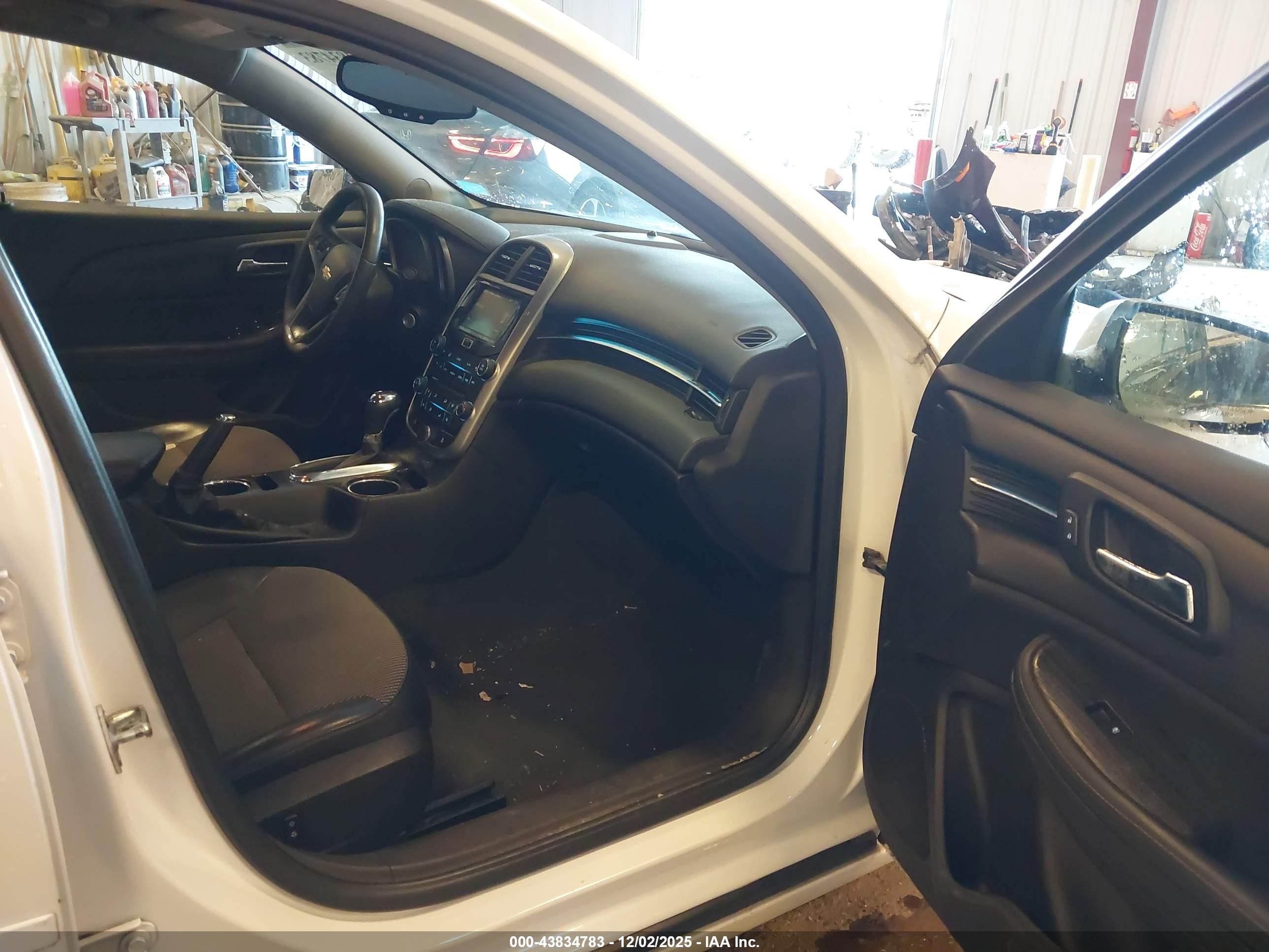 CHEVROLET MALIBU image 5
