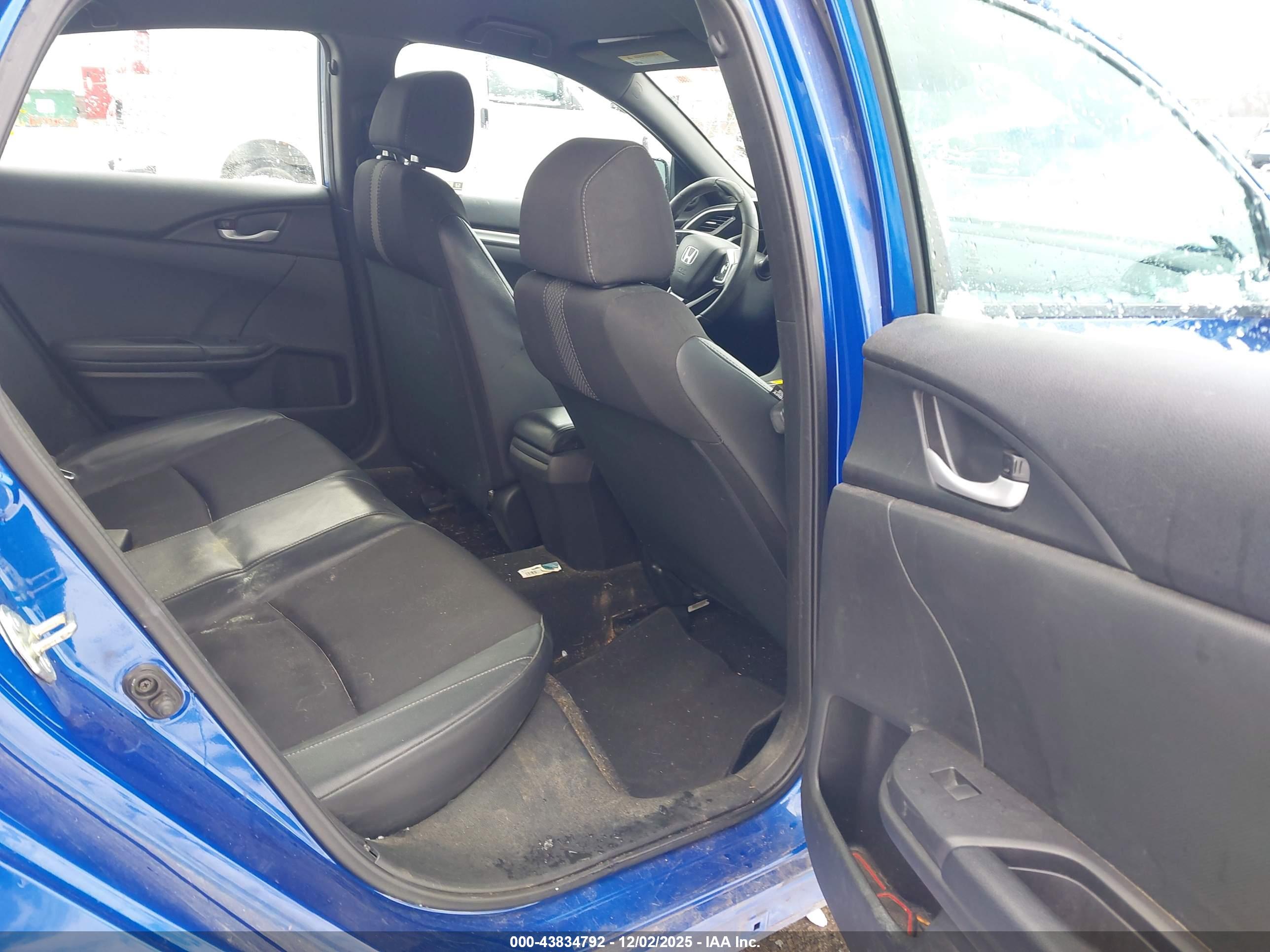 HONDA CIVIC image 8