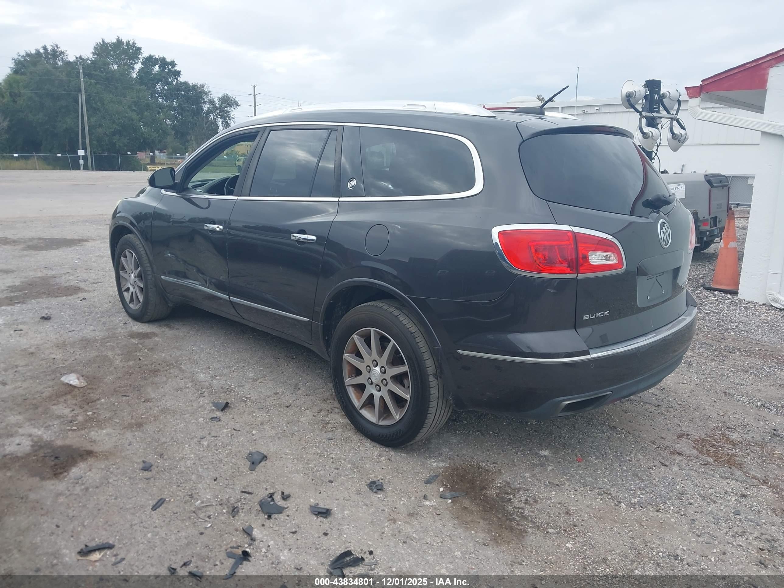 BUICK ENCLAVE image 3