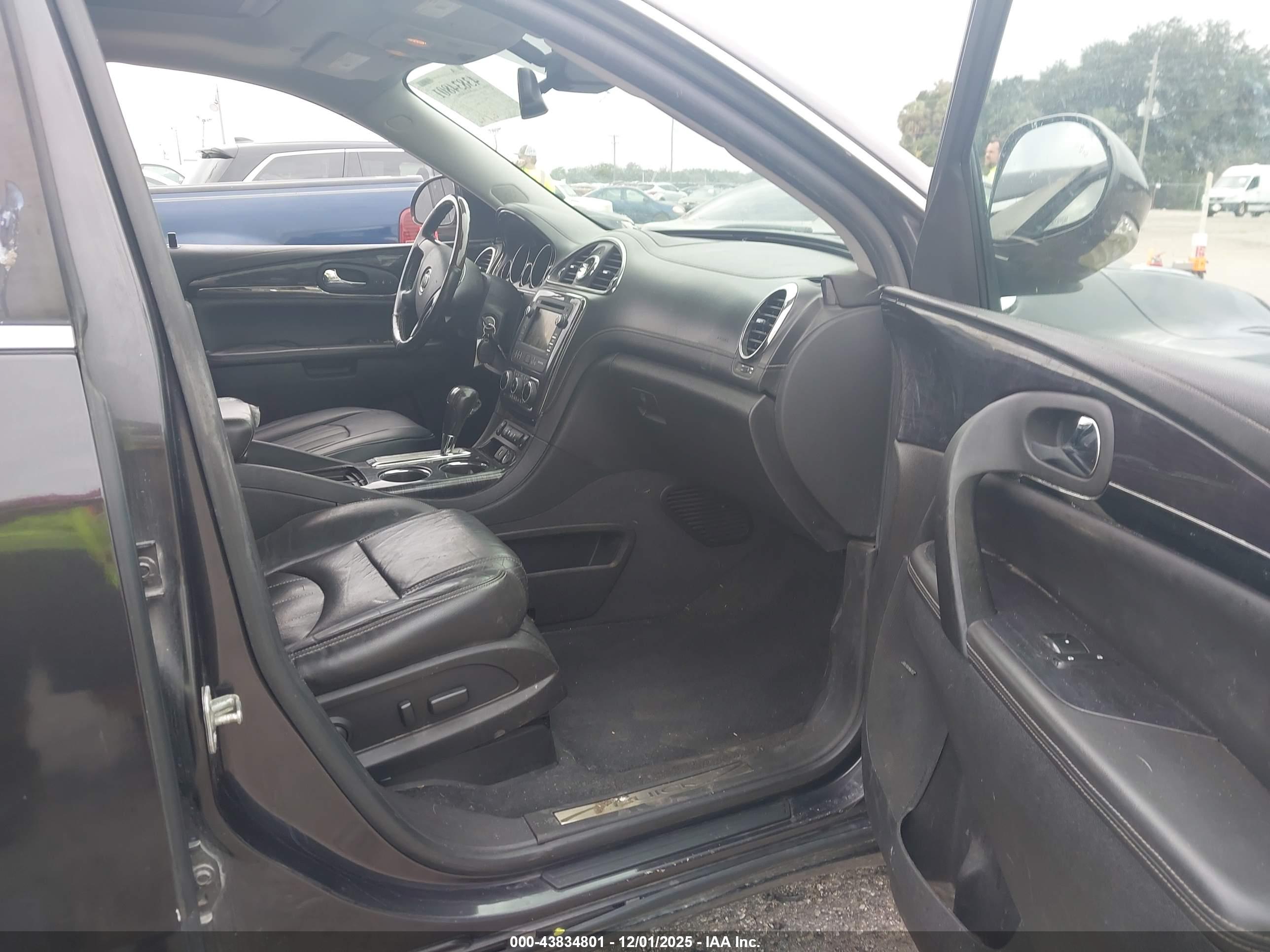 BUICK ENCLAVE image 5