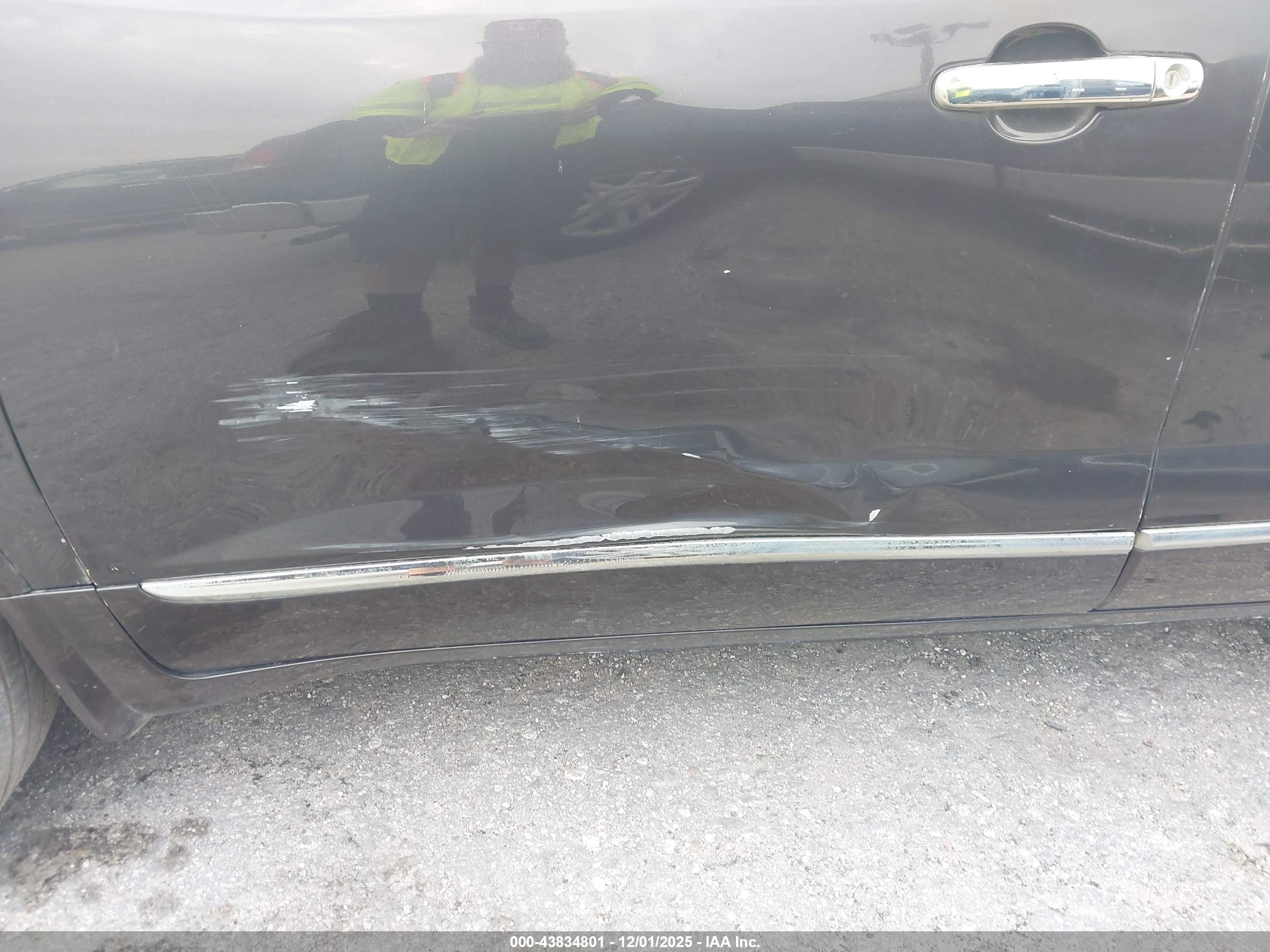BUICK ENCLAVE image 6