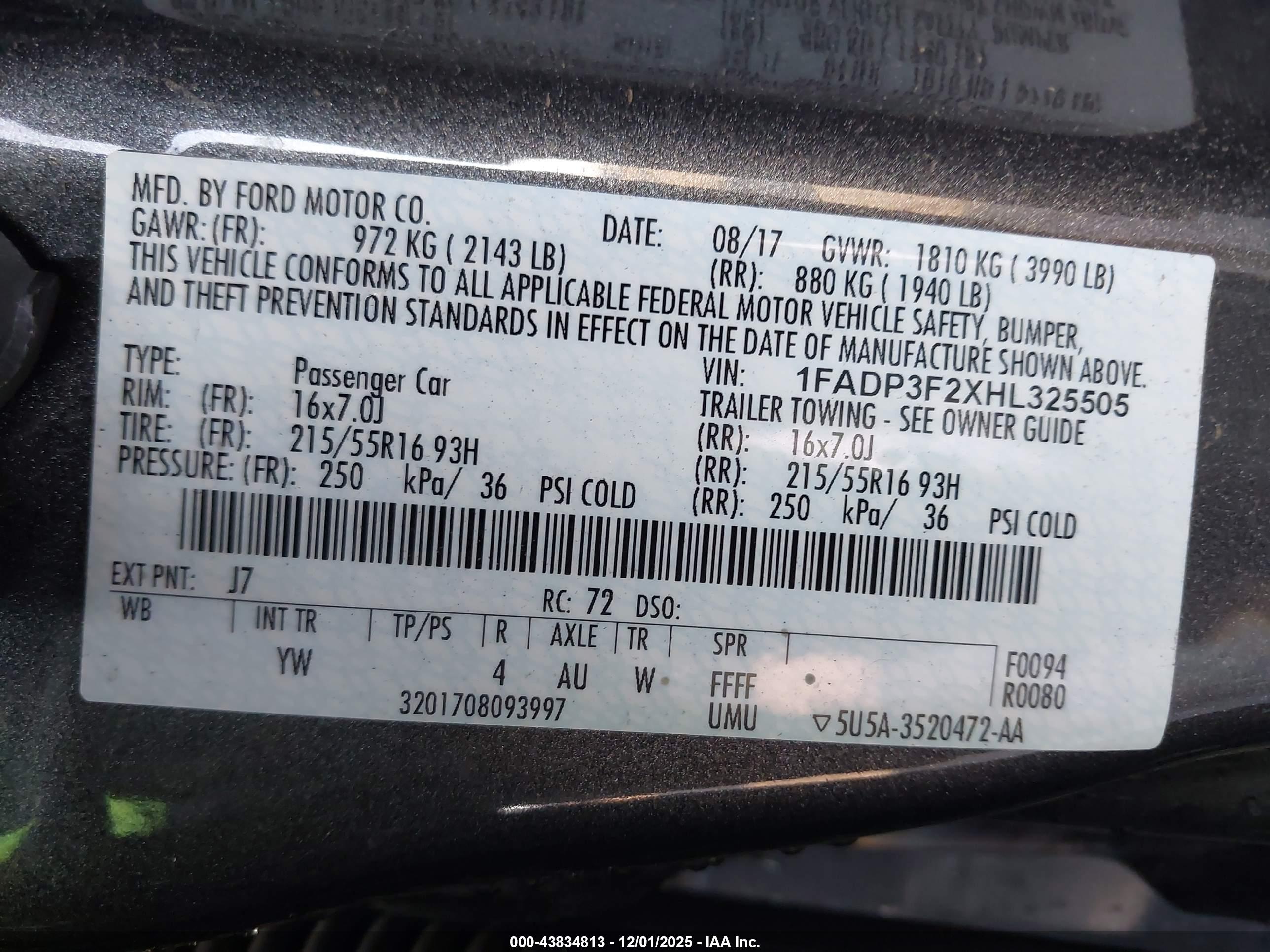 FORD FOCUS image 9
