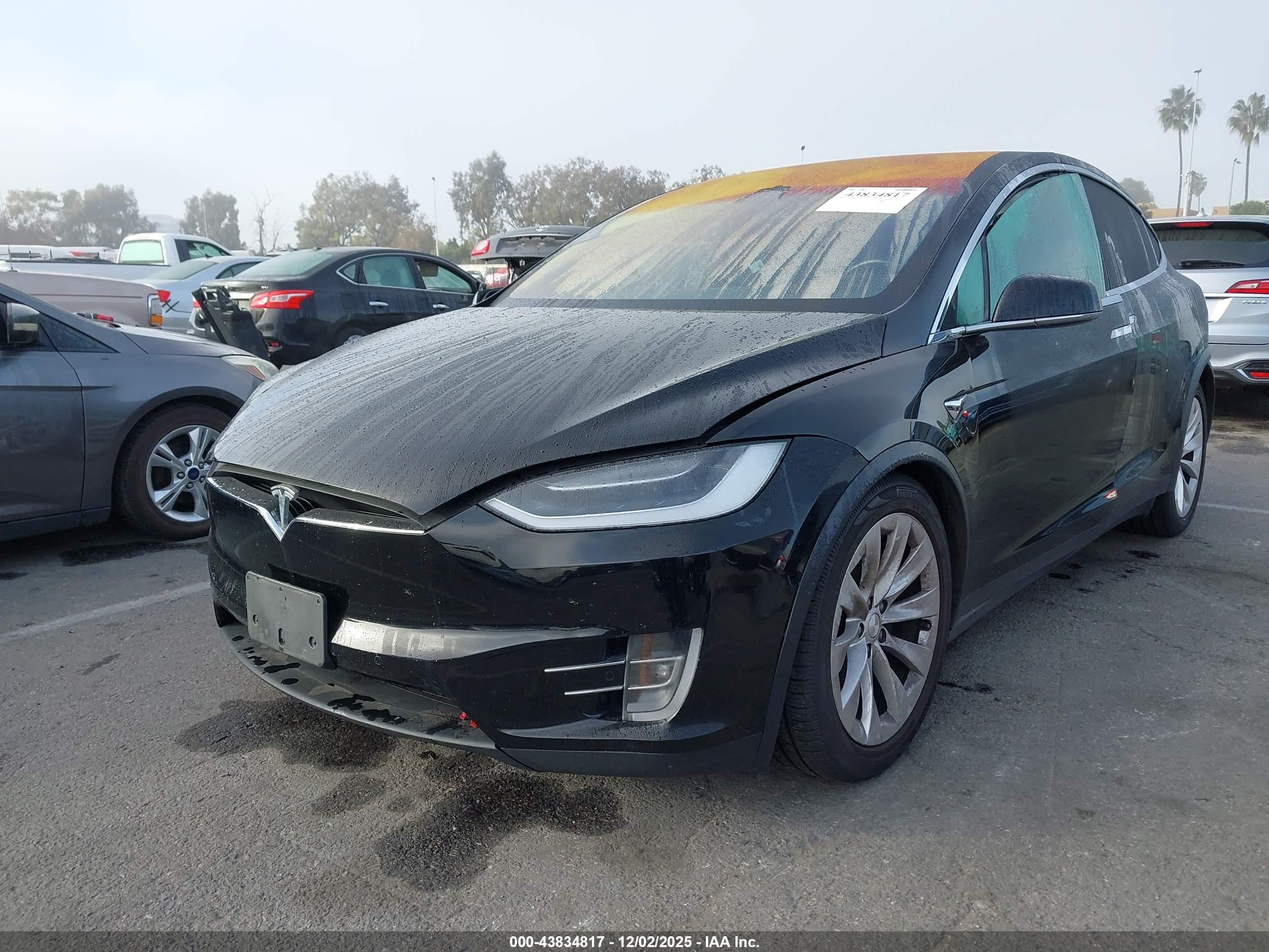 TESLA MODEL image 2