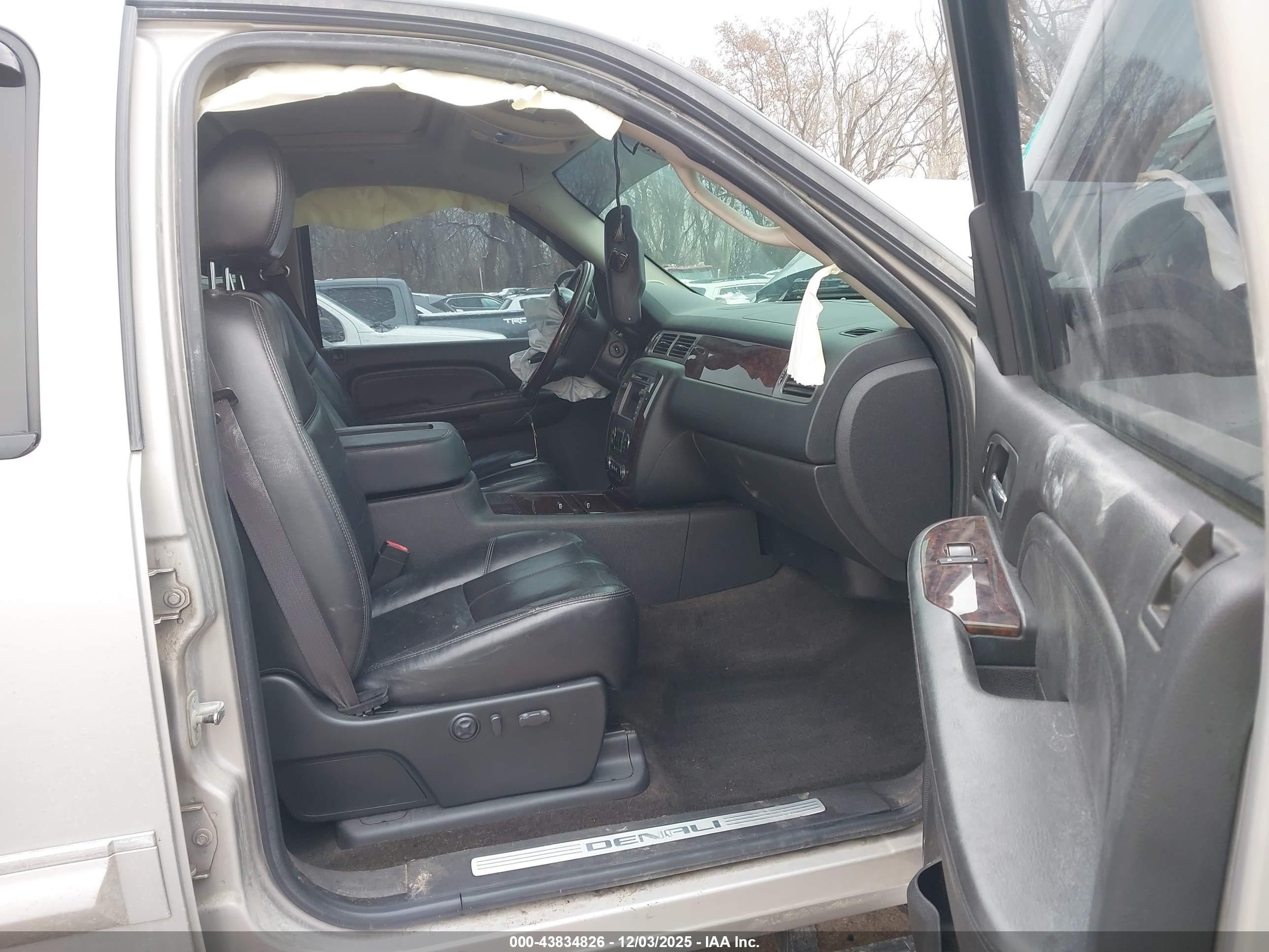 GMC SIERRA image 5