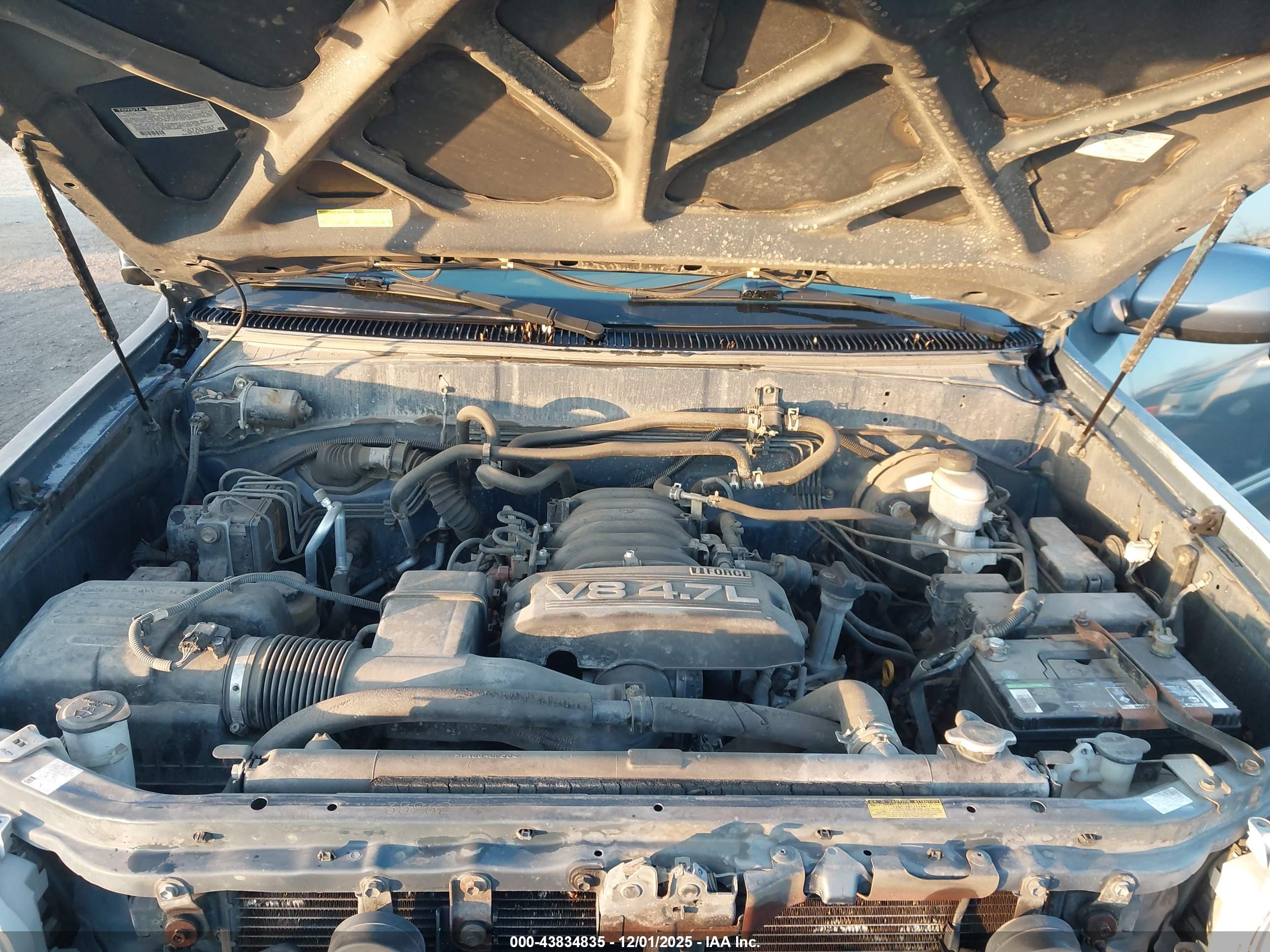 TOYOTA SEQUOIA image 10