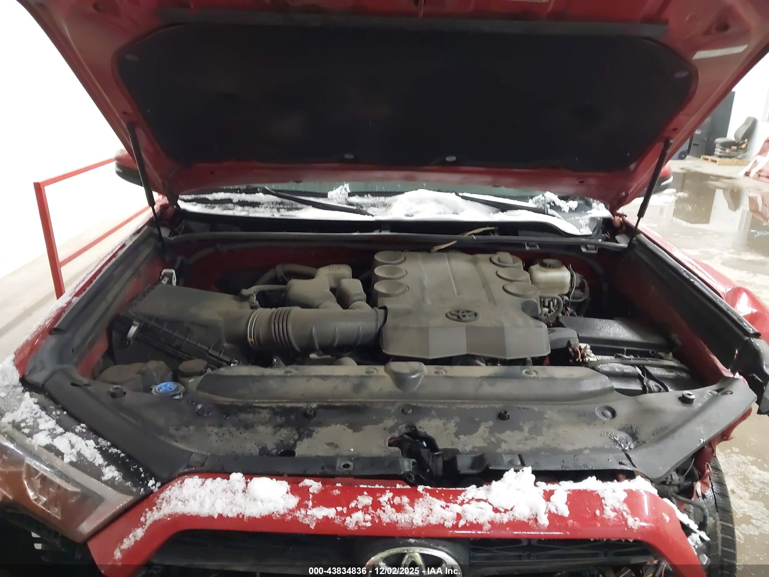 TOYOTA 4RUNNER image 10