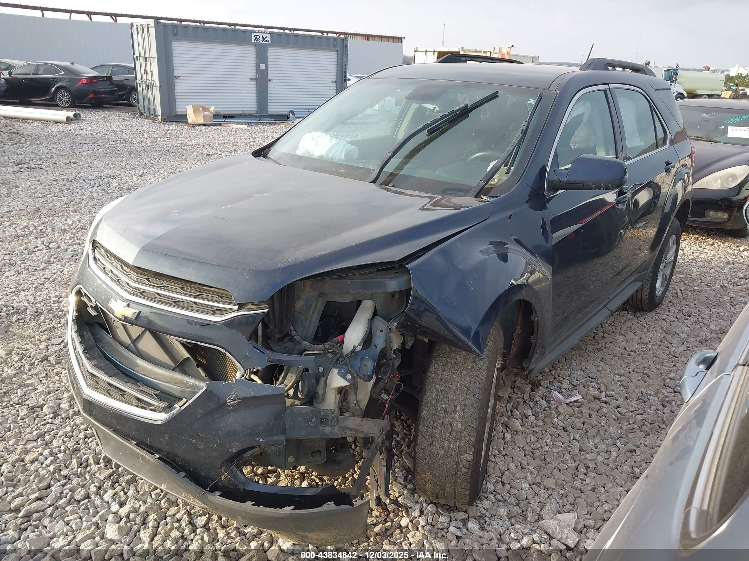 CHEVROLET EQUINOX image 2