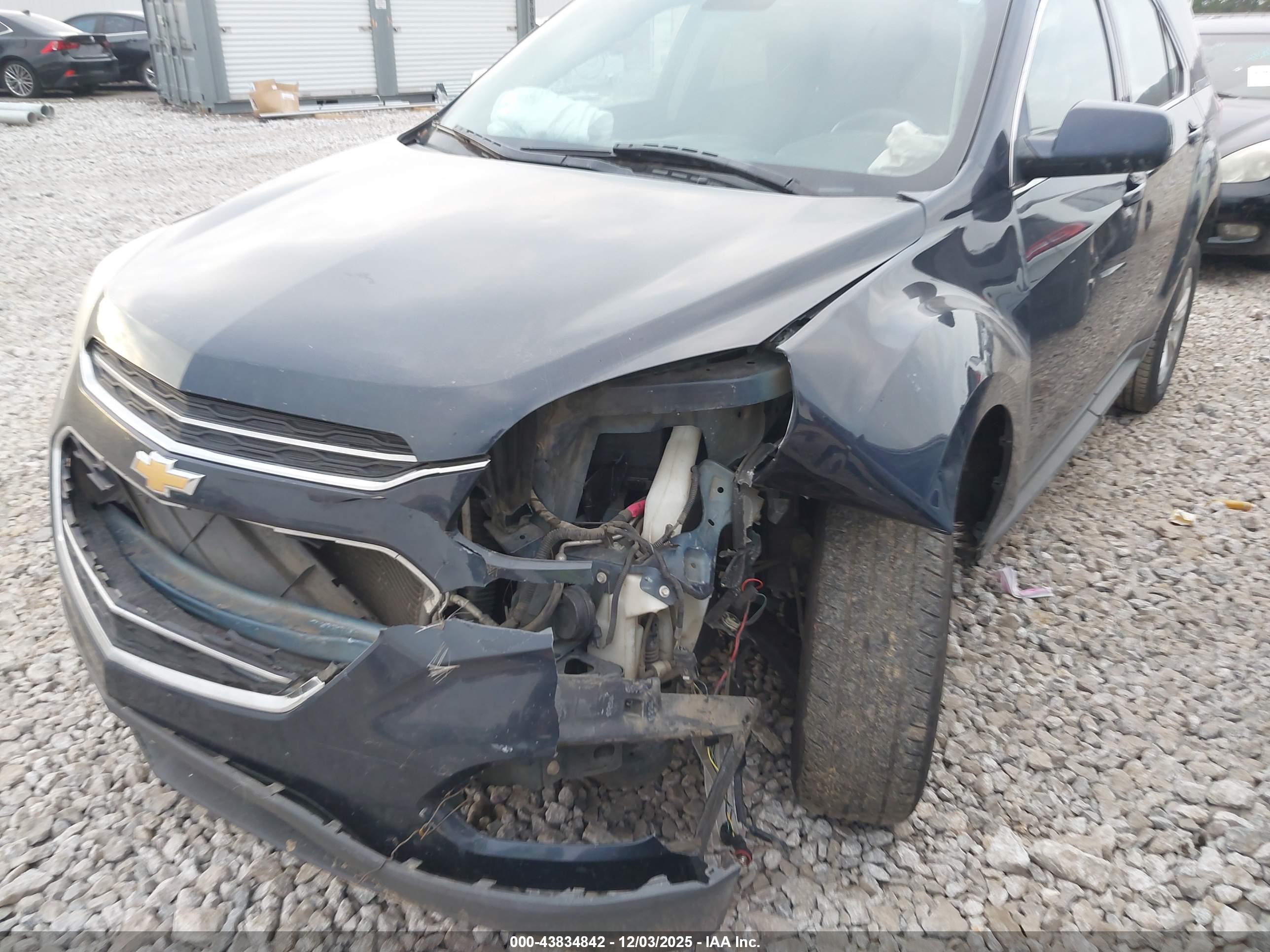 CHEVROLET EQUINOX image 6
