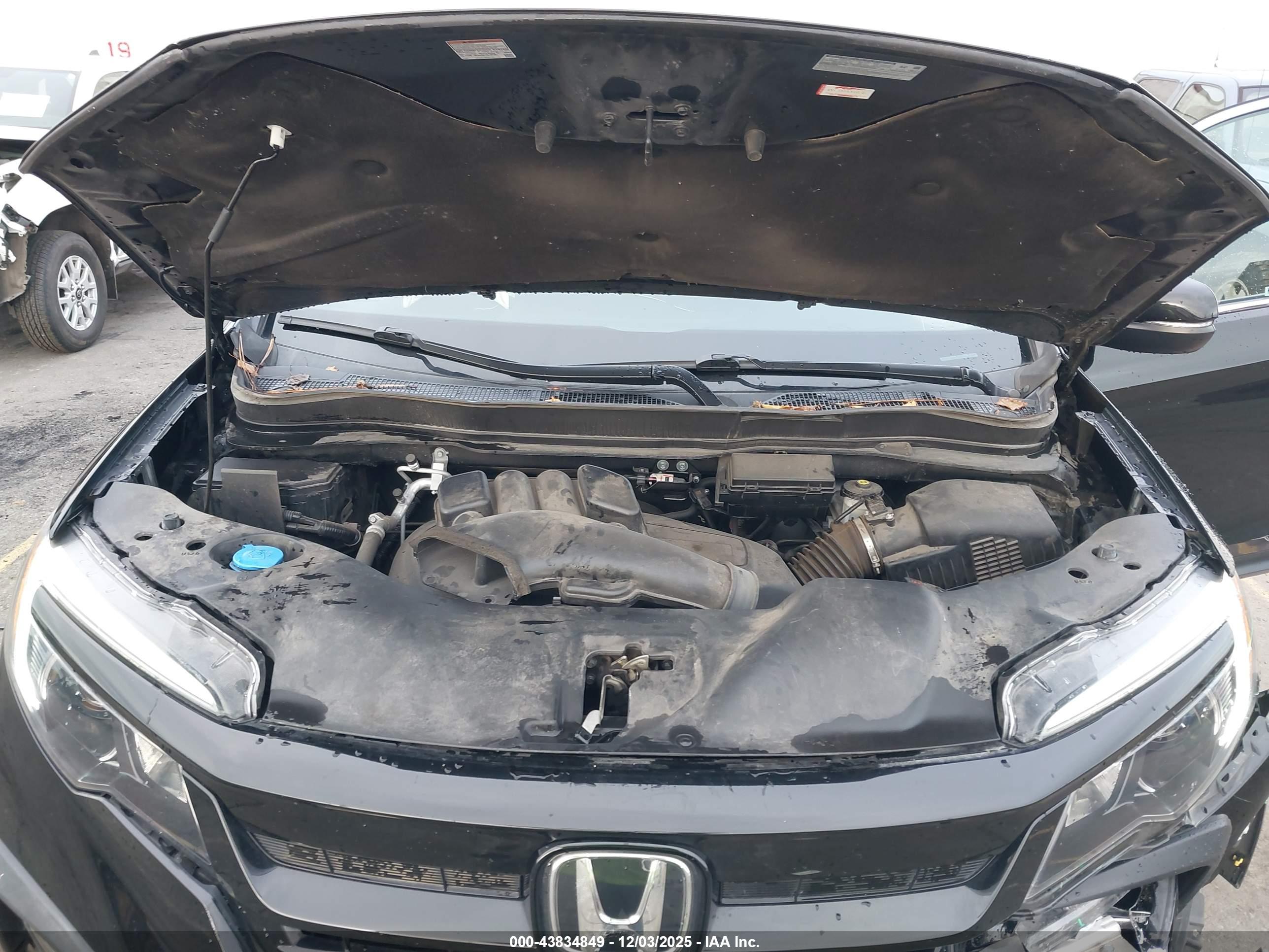 HONDA PILOT image 10