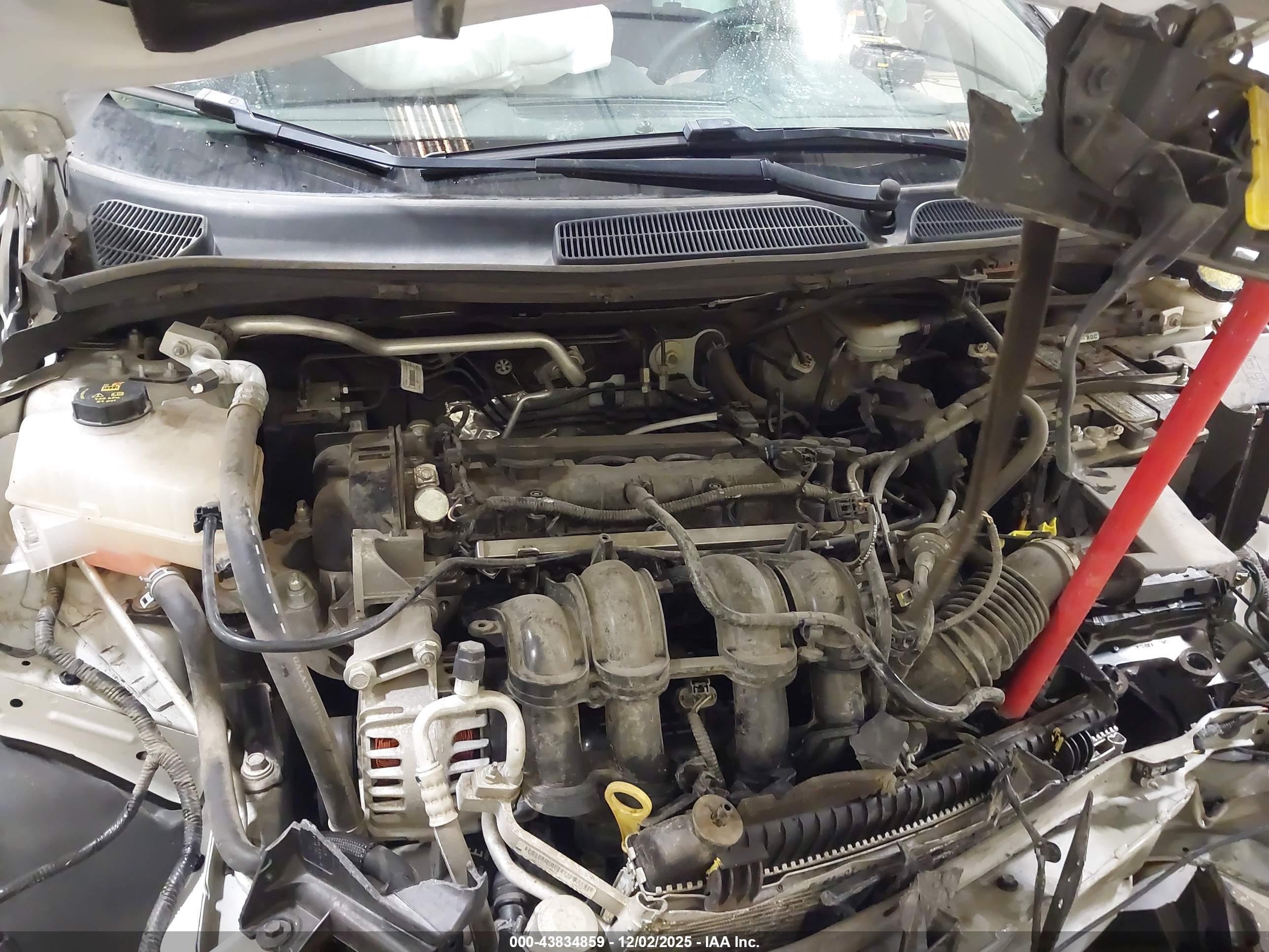 FORD FIESTA image 10