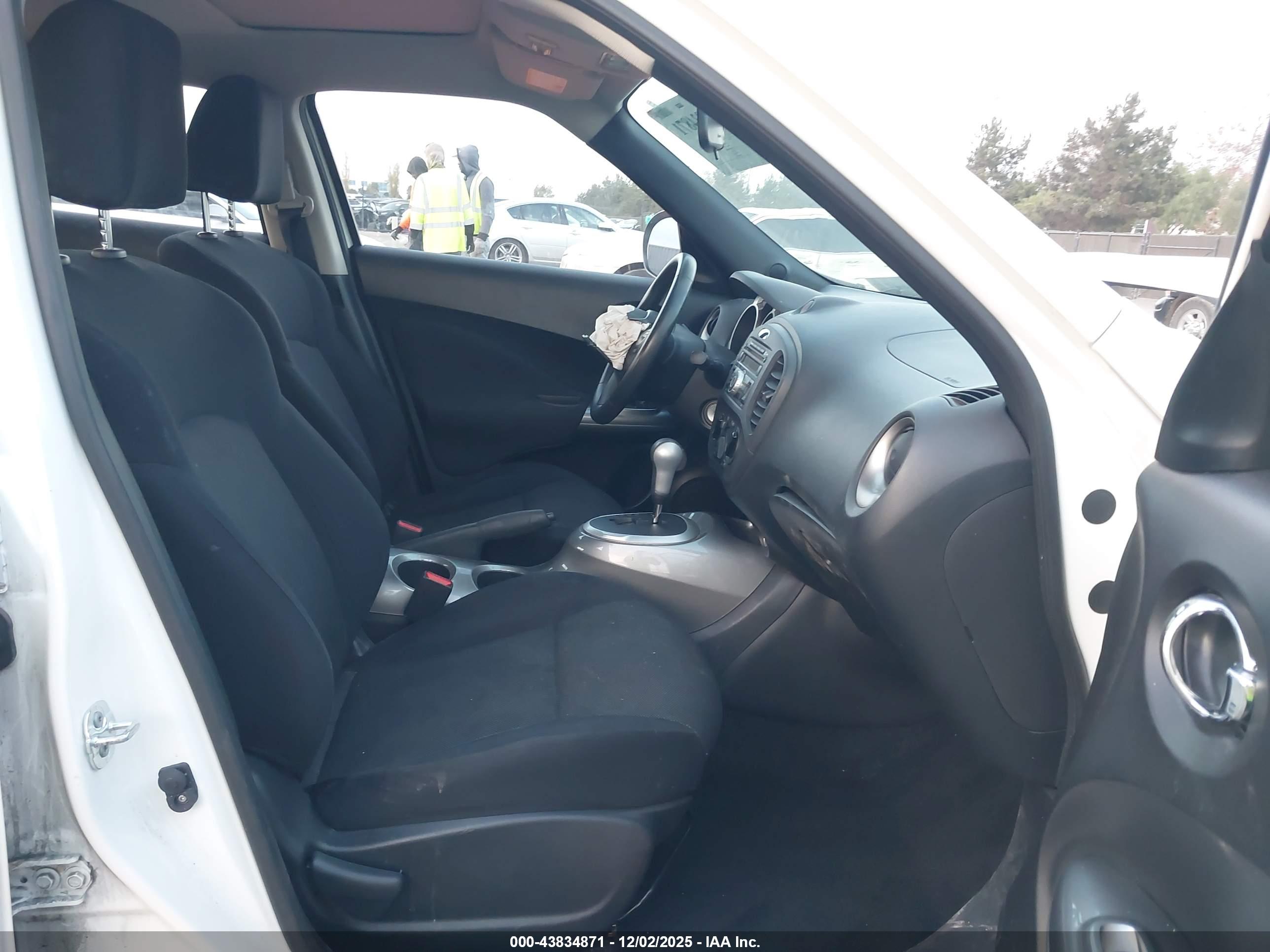 NISSAN JUKE image 5