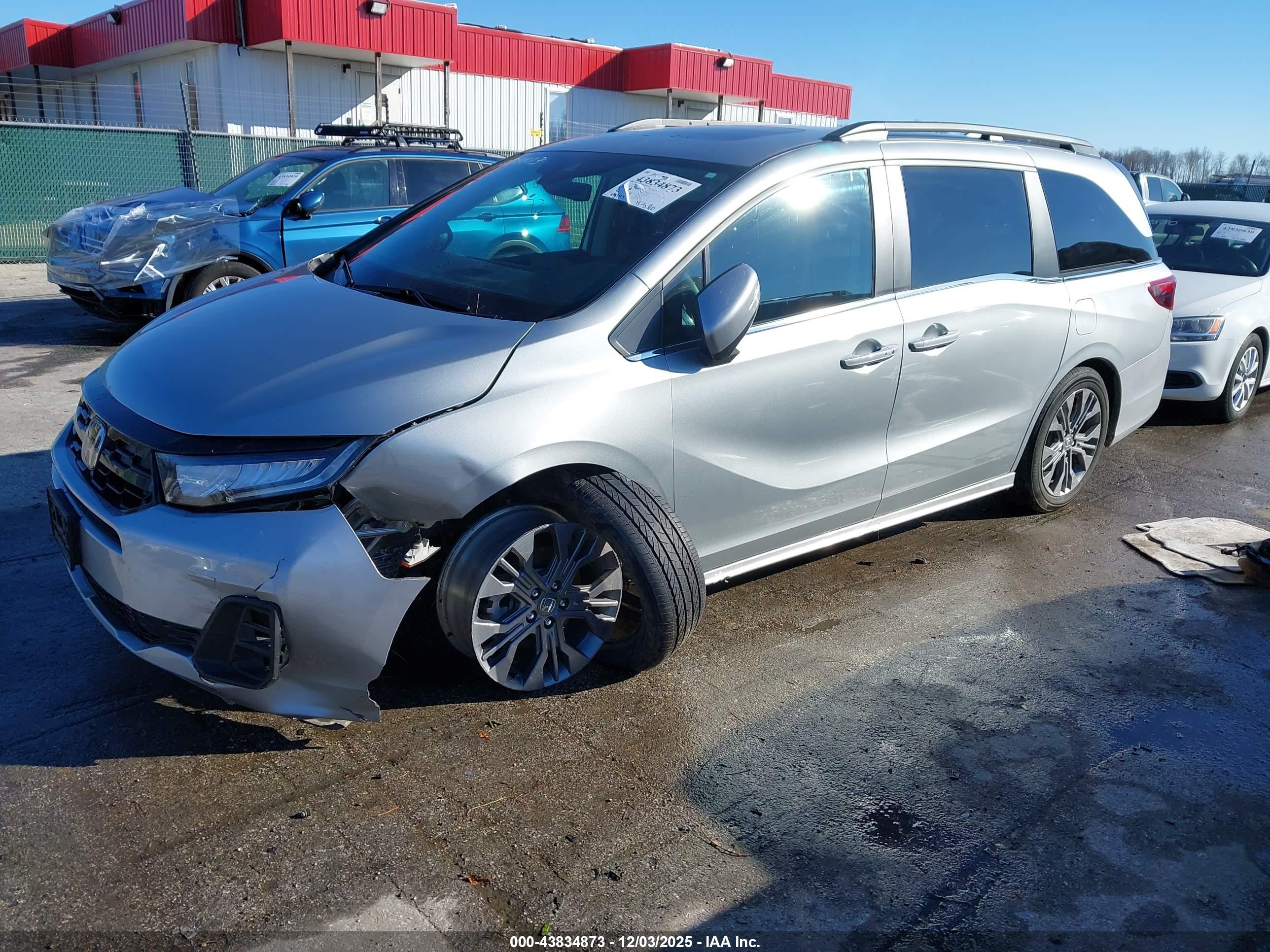 HONDA ODYSSEY image 2