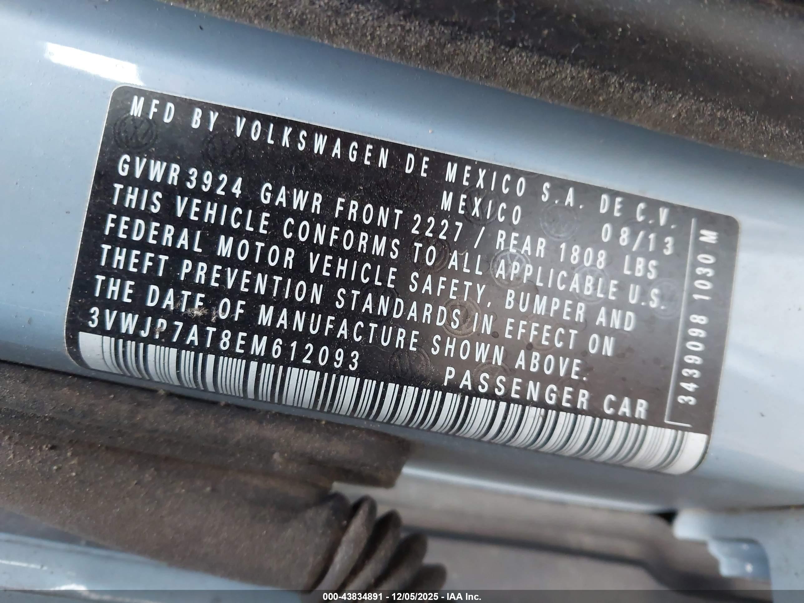 VOLKSWAGEN BEETLE image 9
