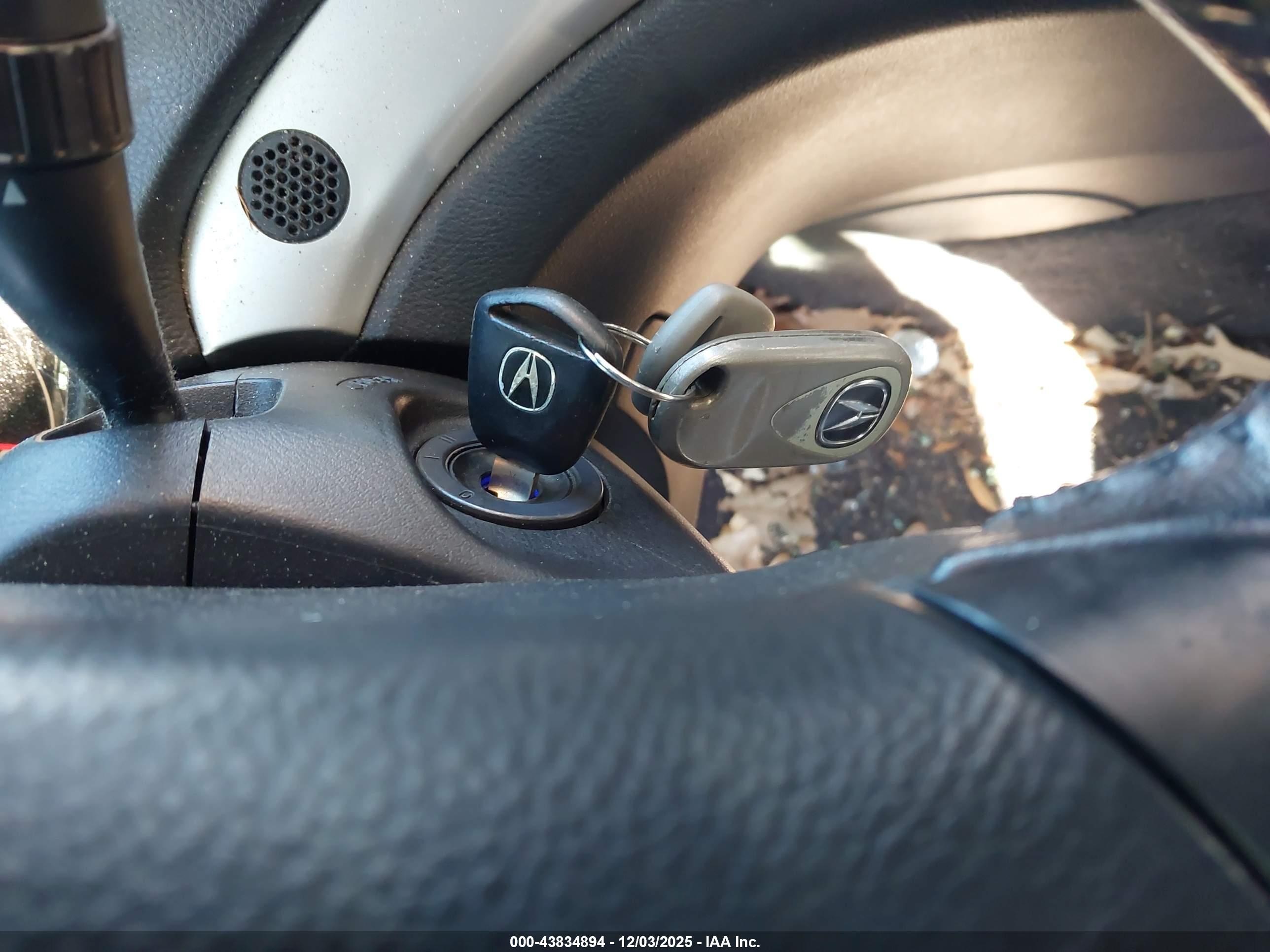 ACURA TSX image 11