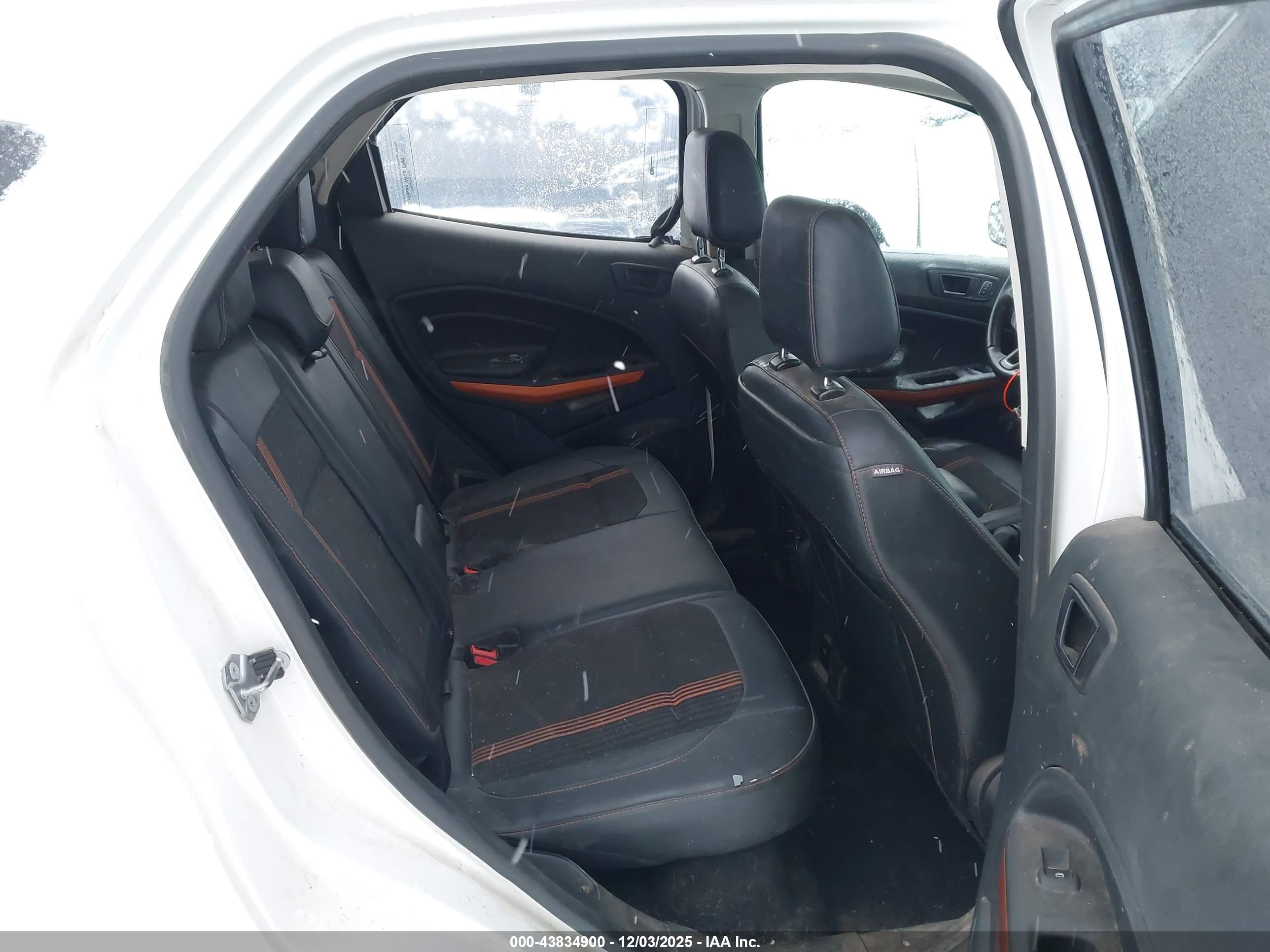 FORD ECOSPORT image 8