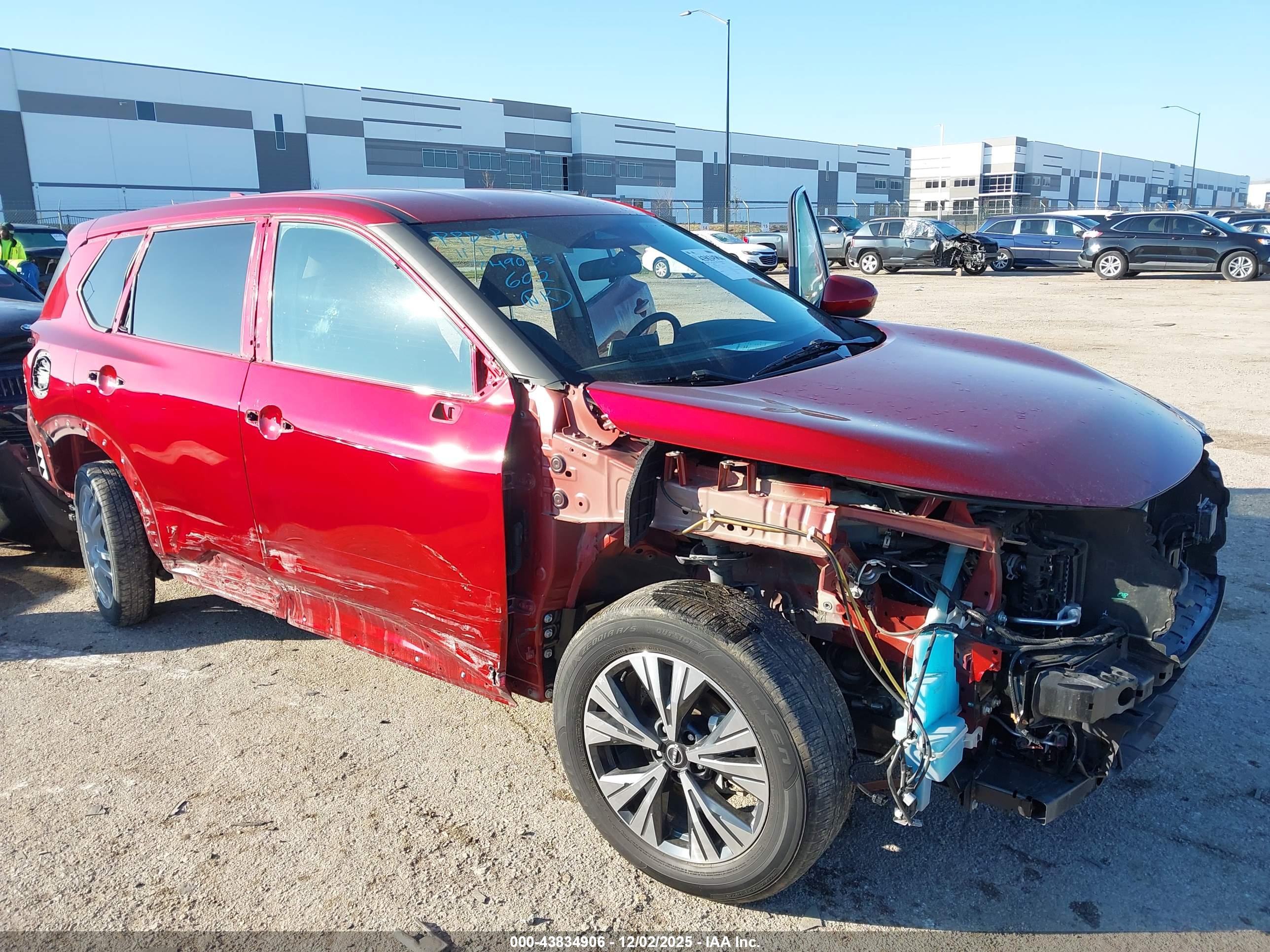 NISSAN ROGUE image 6