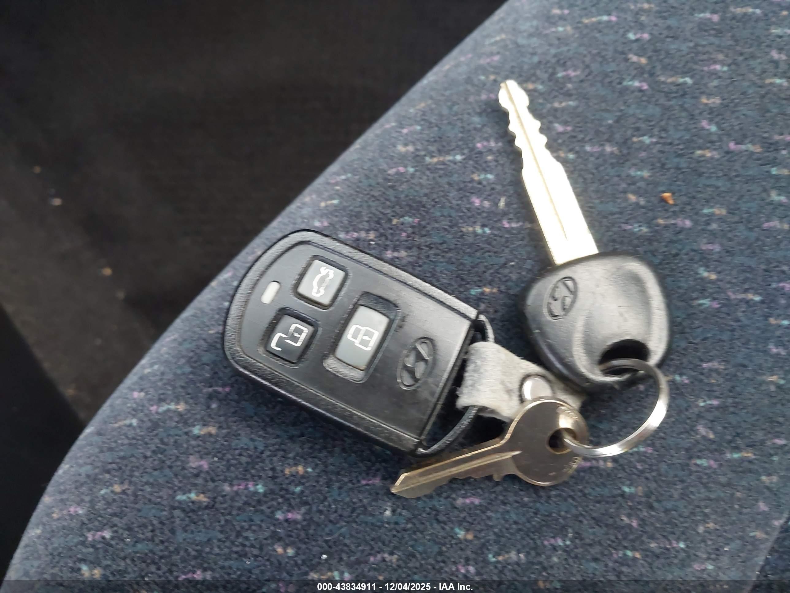 HYUNDAI SONATA image 11