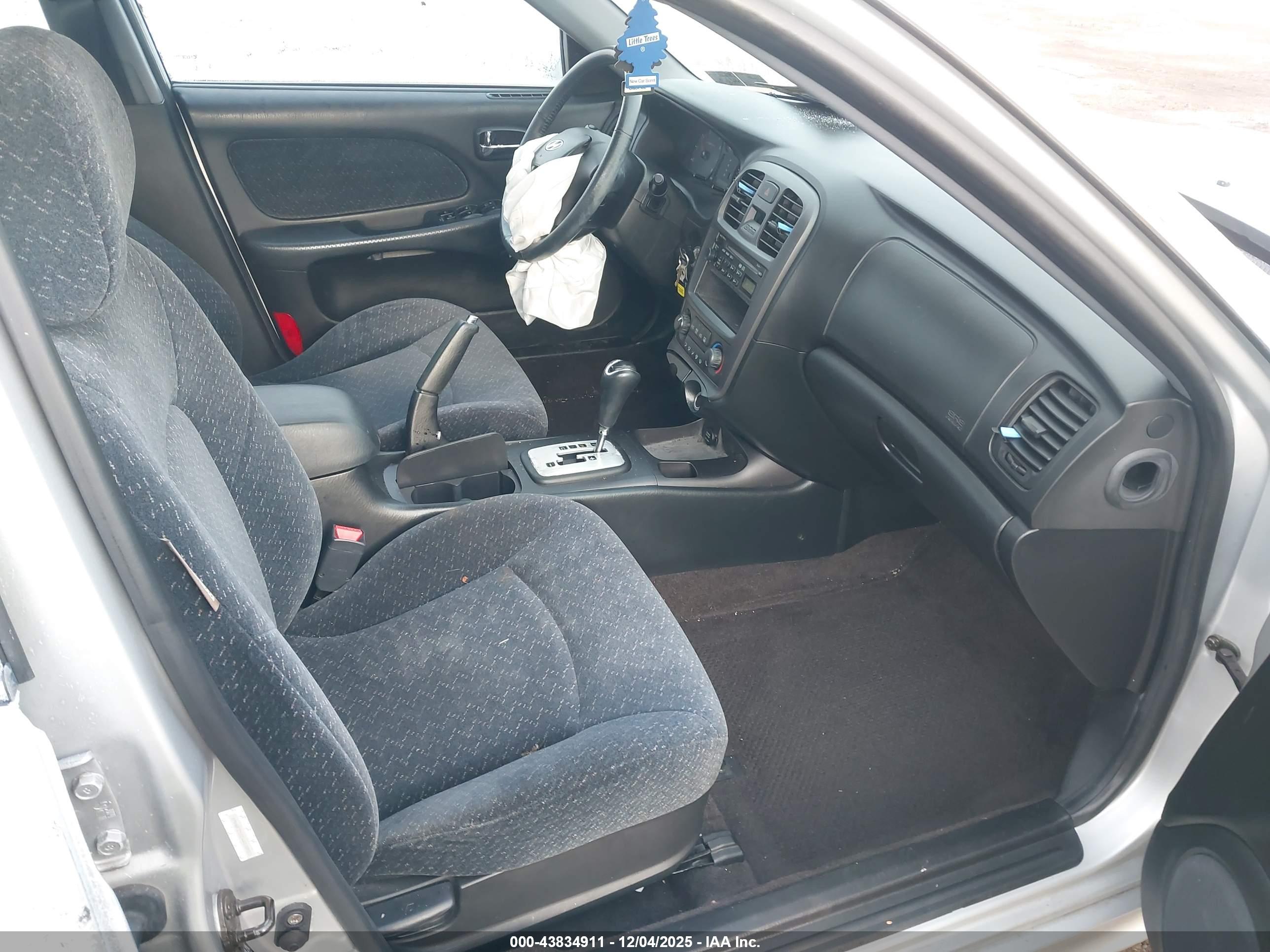 HYUNDAI SONATA image 5